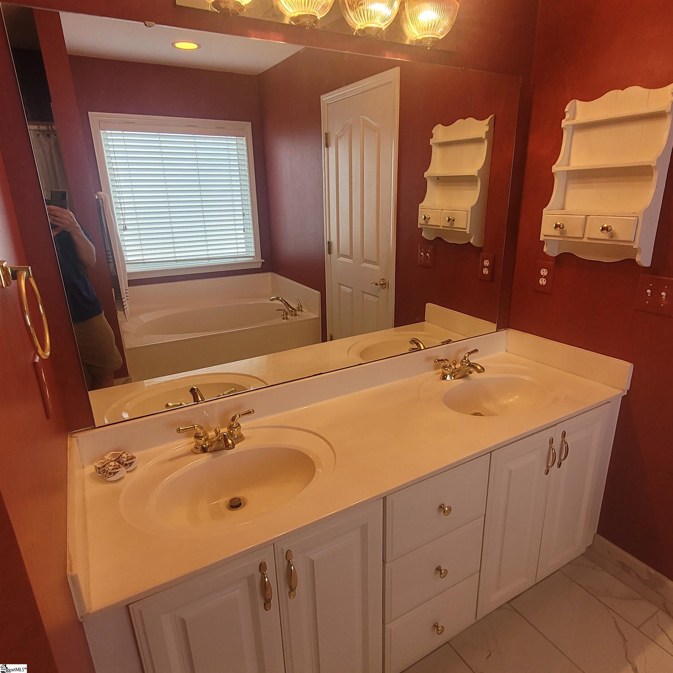 205 N Antigo Court Property Photo 15