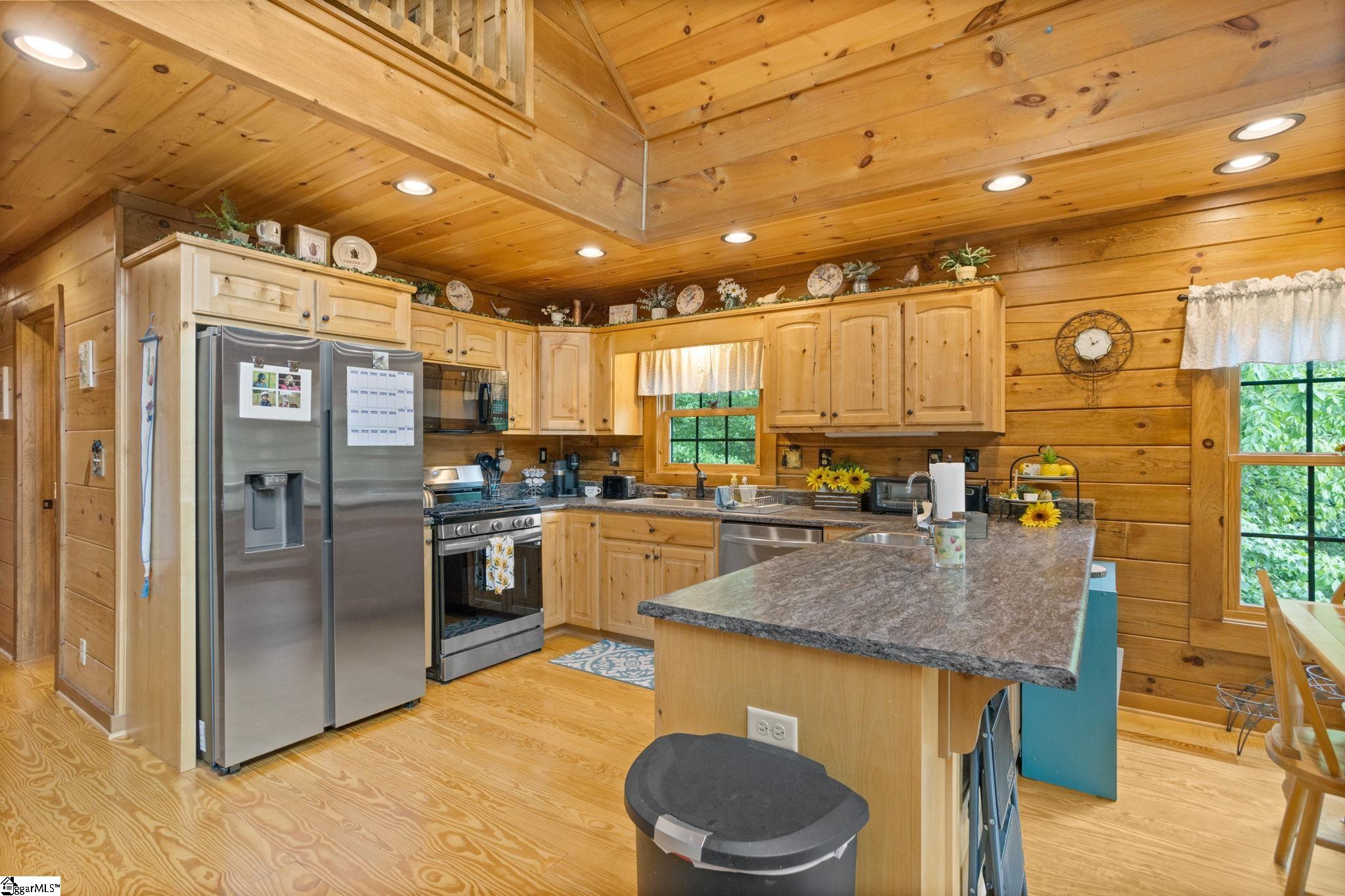 1436 Highway 414 Property Photo 8
