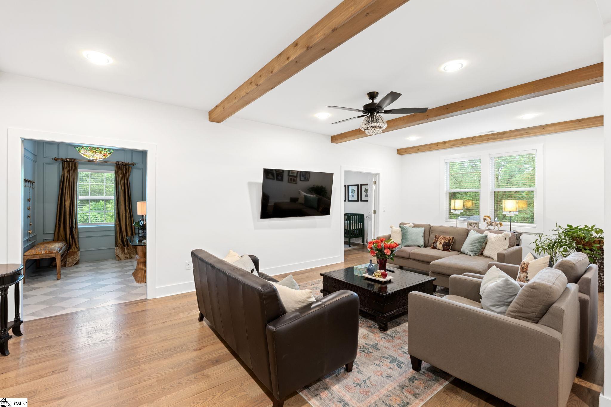 2 Prancer Avenue Property Photo 9