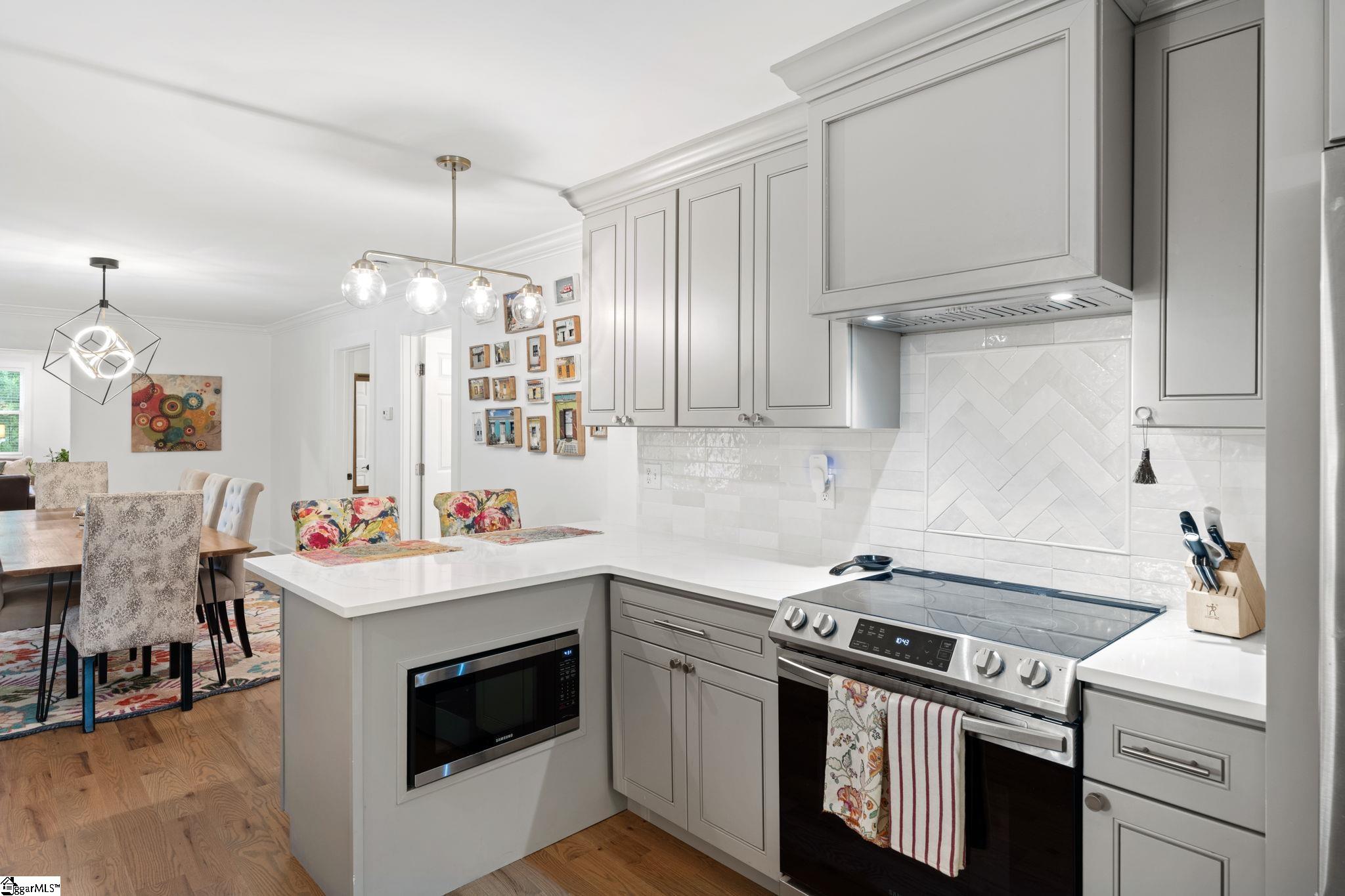 2 Prancer Avenue Property Photo 18