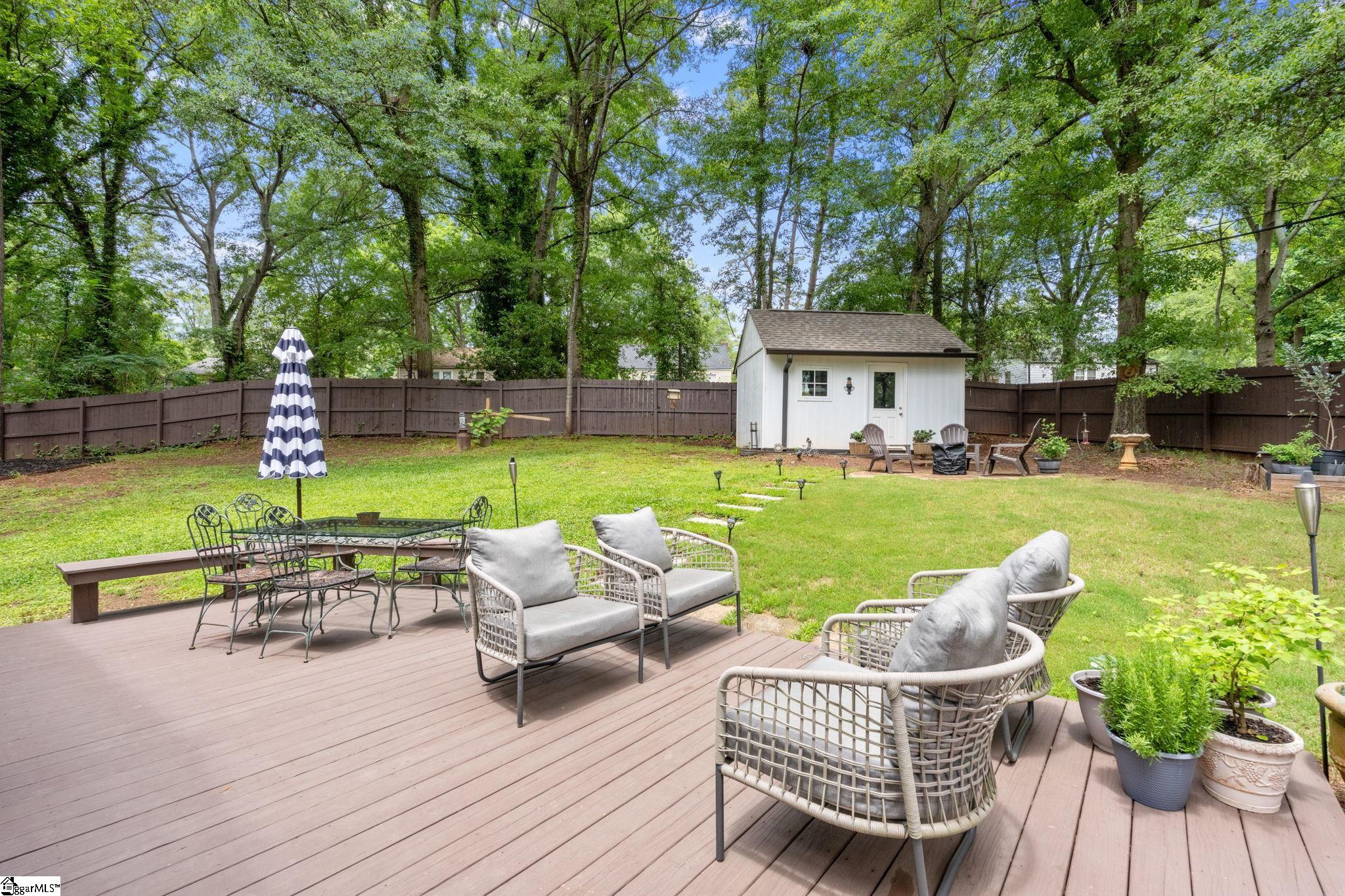 2 Prancer Avenue Property Photo 43