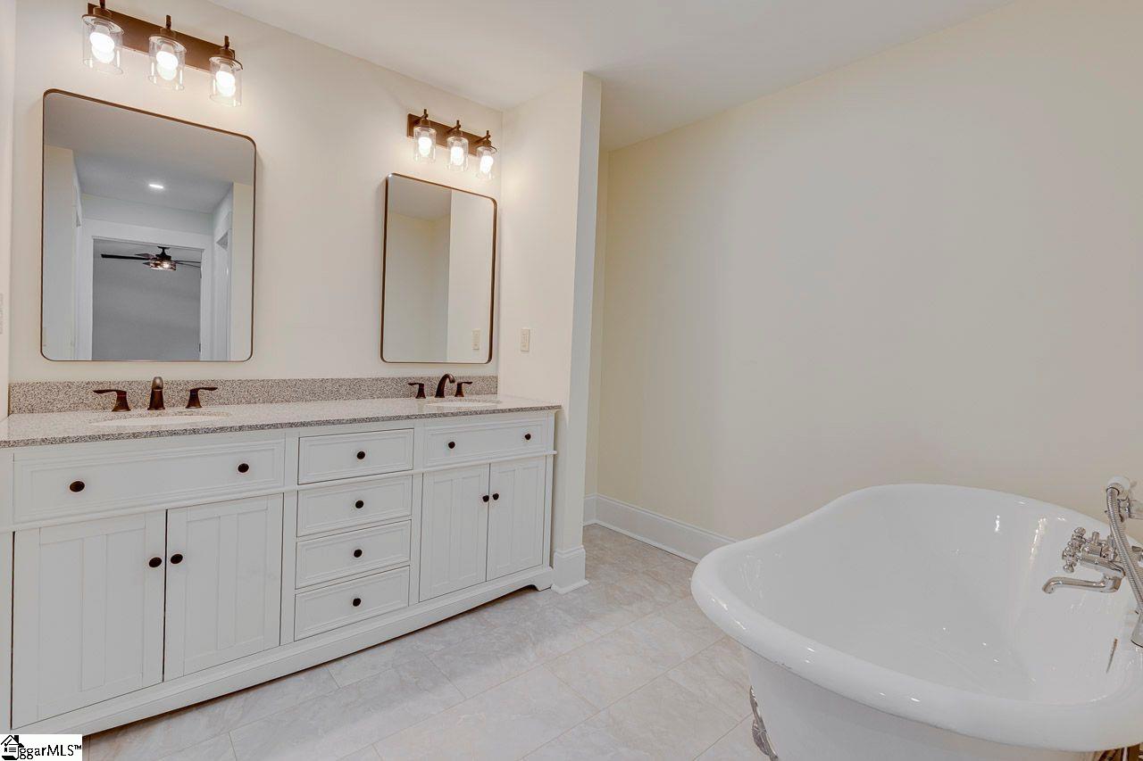 1041 Motlow School Road Property Photo 20