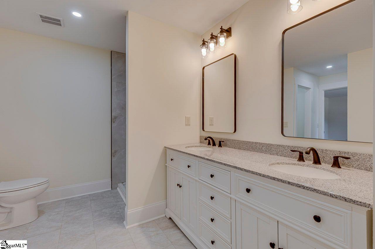 1041 Motlow School Road Property Photo 22