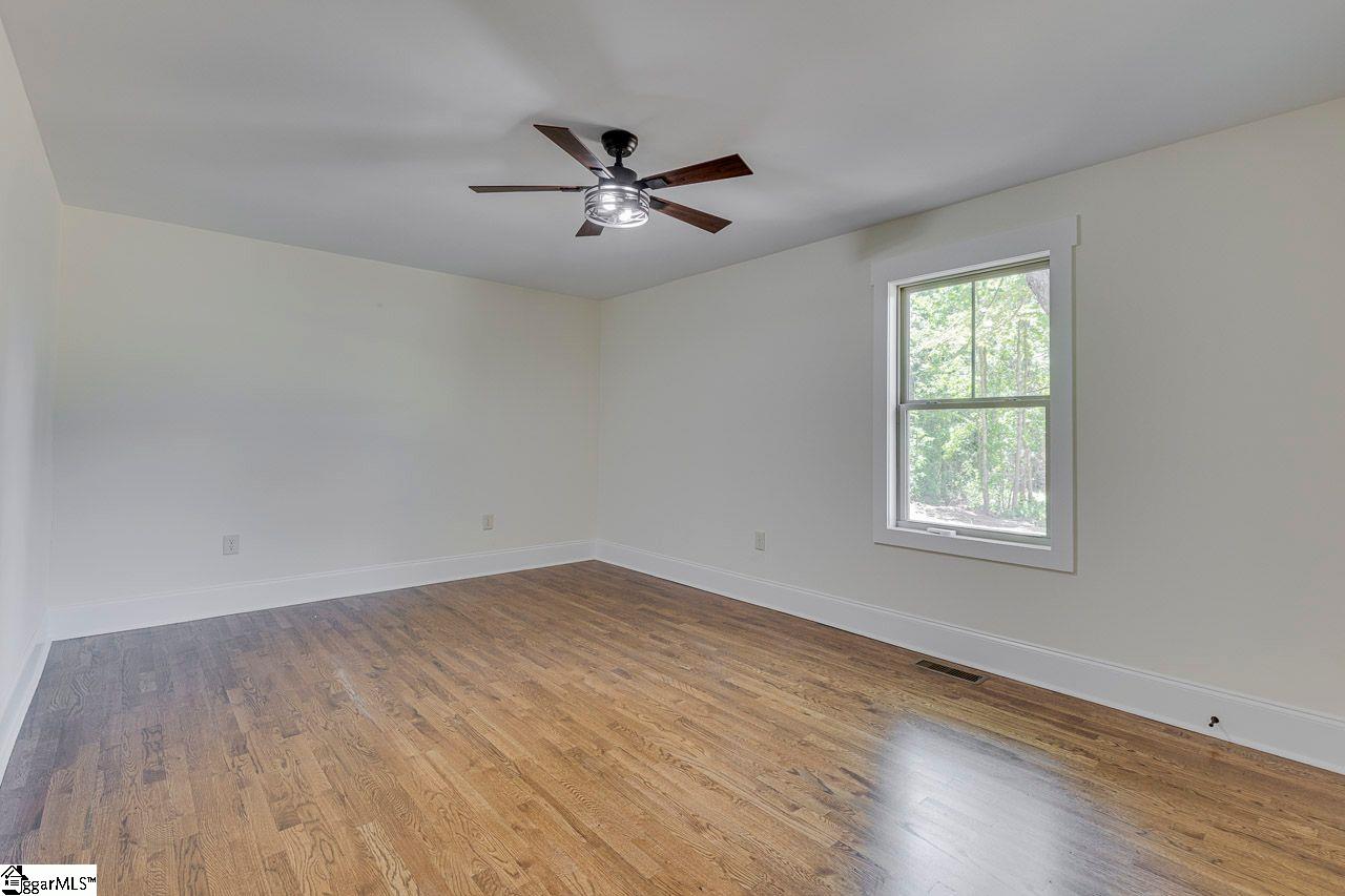 1041 Motlow School Road Property Photo 24