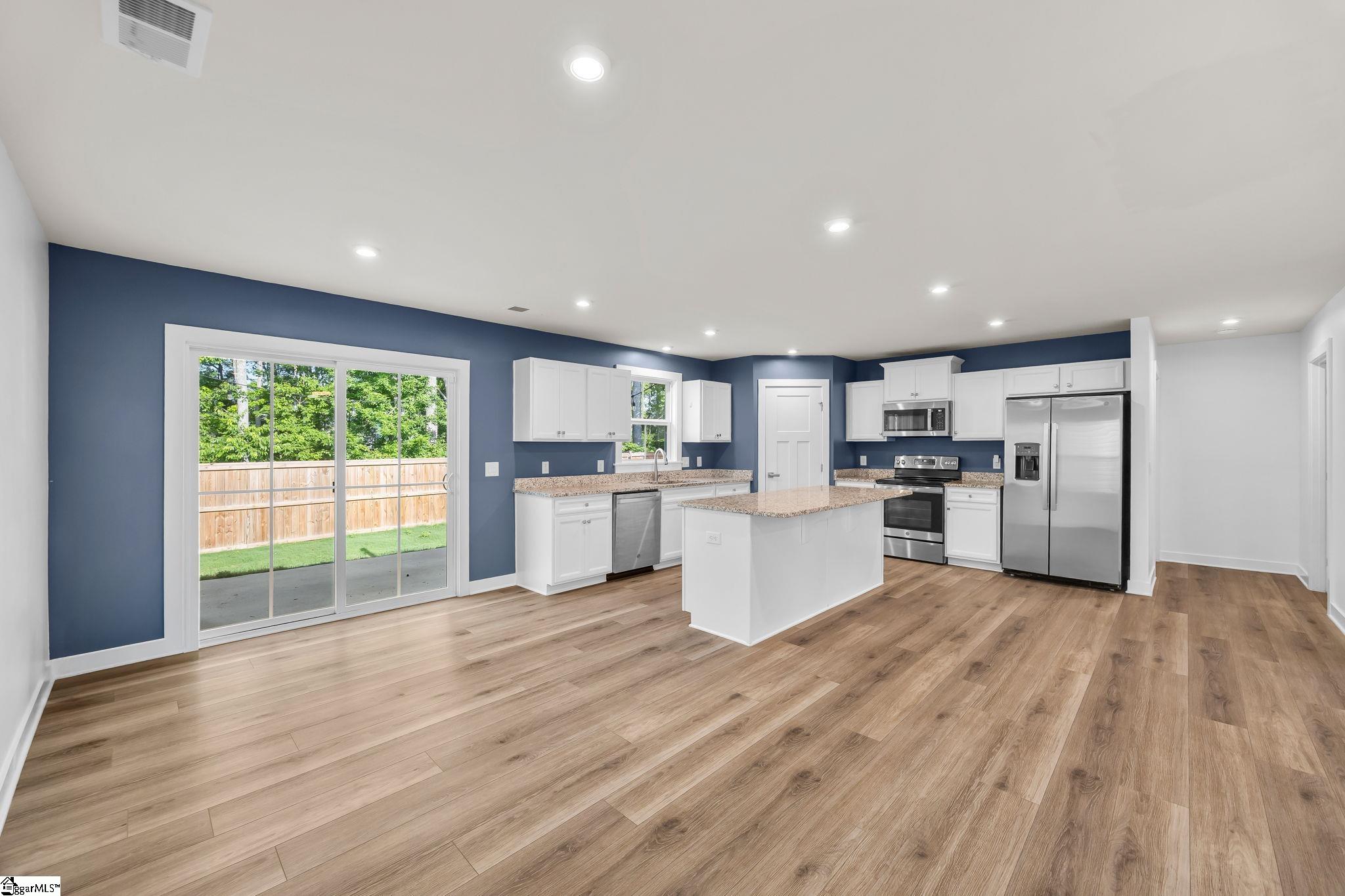 161 Southwell Street Property Photo 12