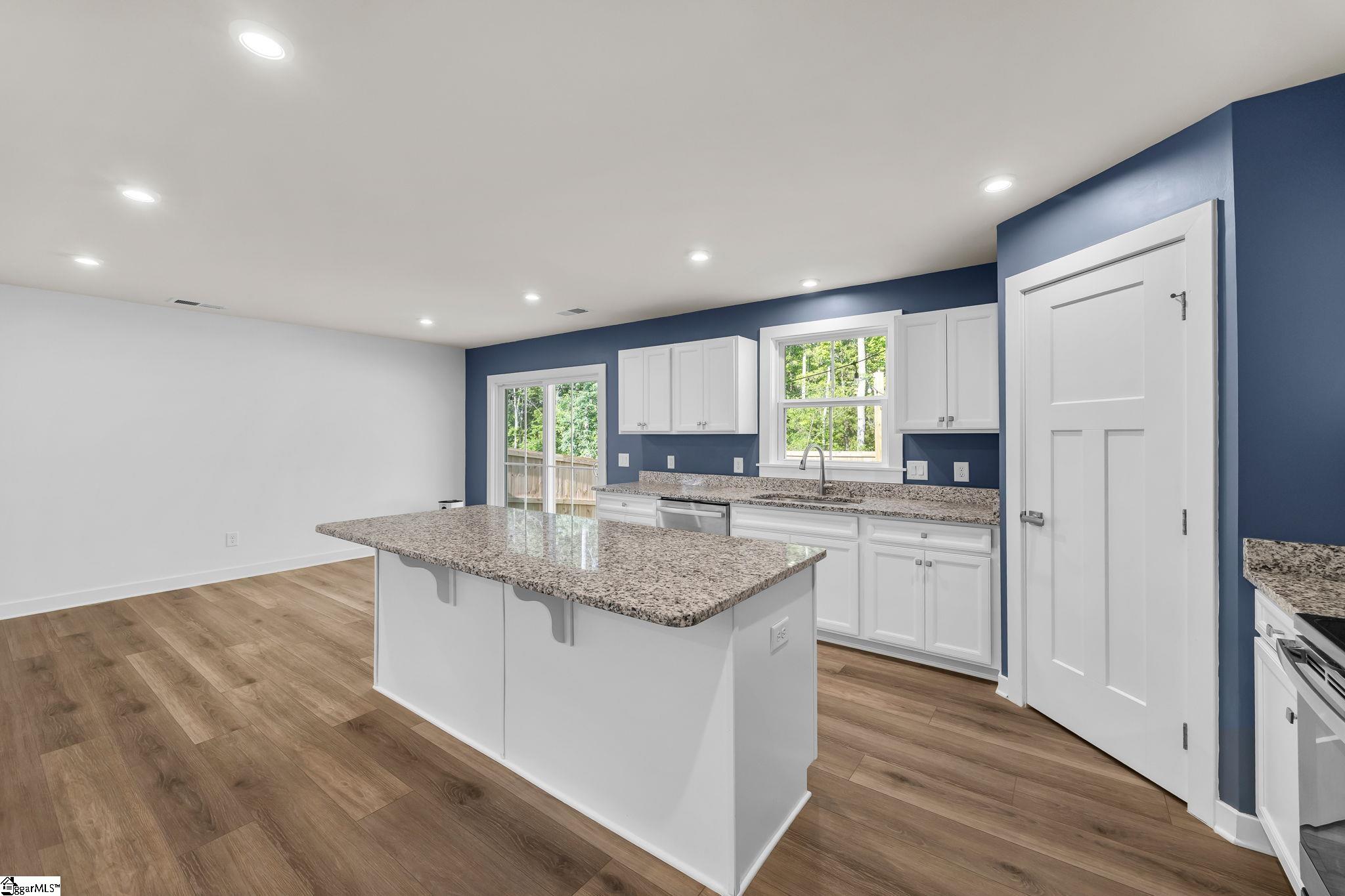 161 Southwell Street Property Photo 13