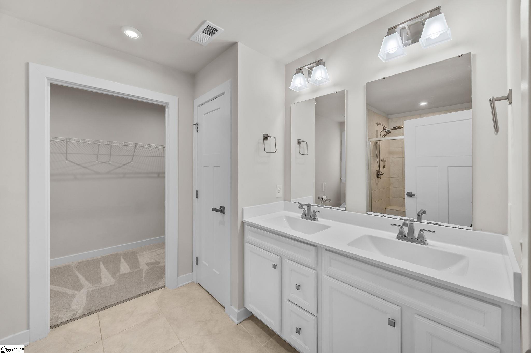 161 Southwell Street Property Photo 18