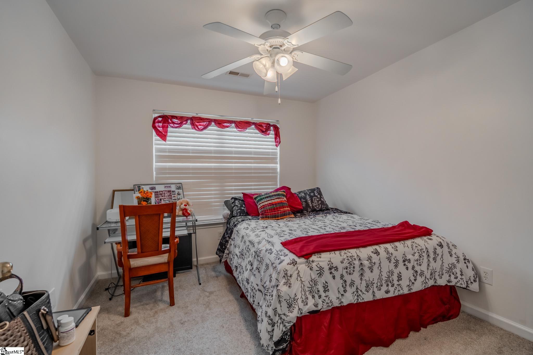 310 Hunslet Way Property Photo 24