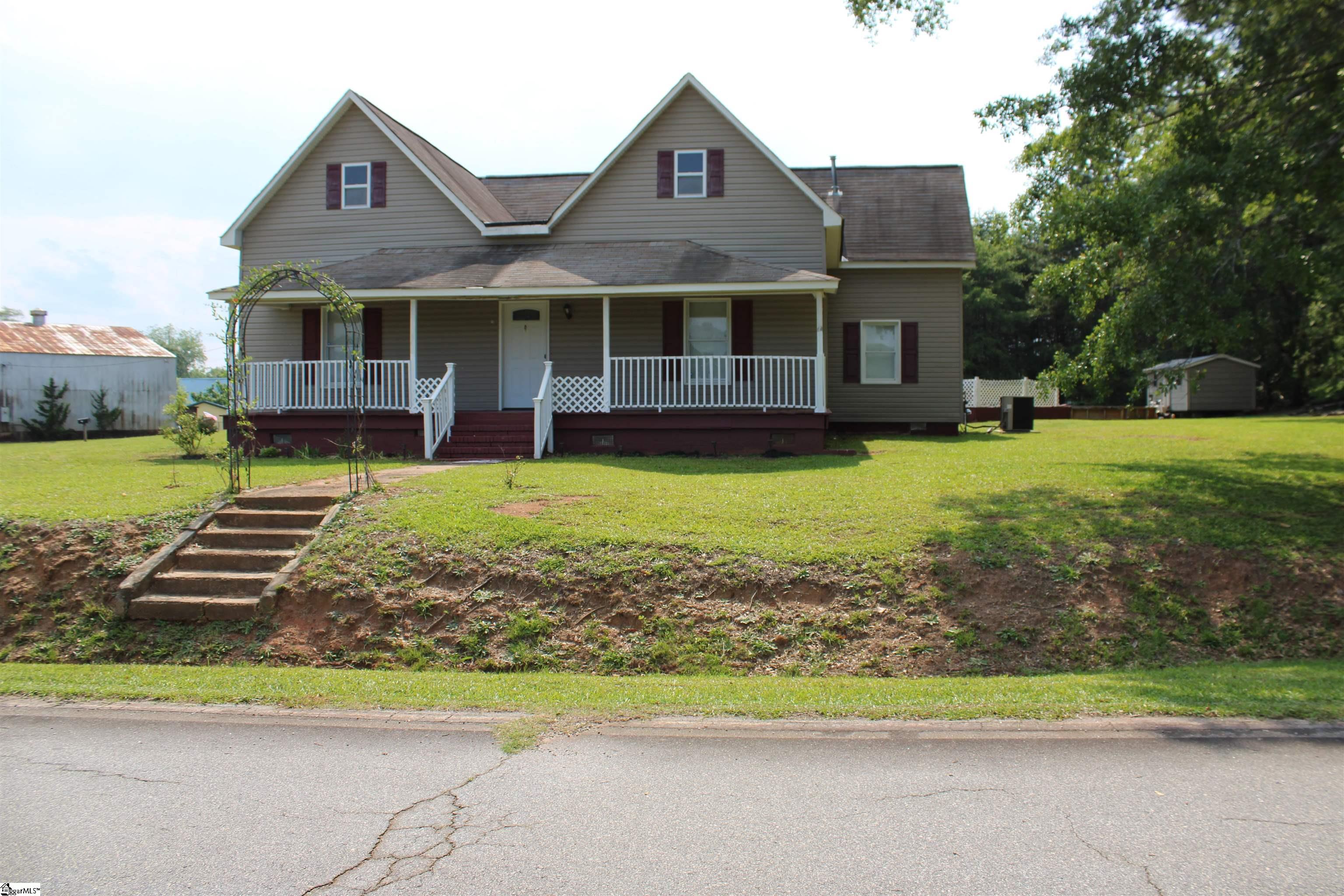 295 Dorn Street Property Photo 2