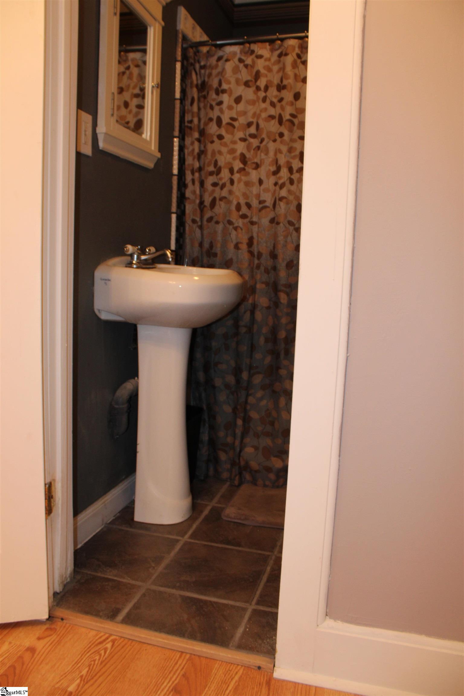 295 Dorn Street Property Photo 9