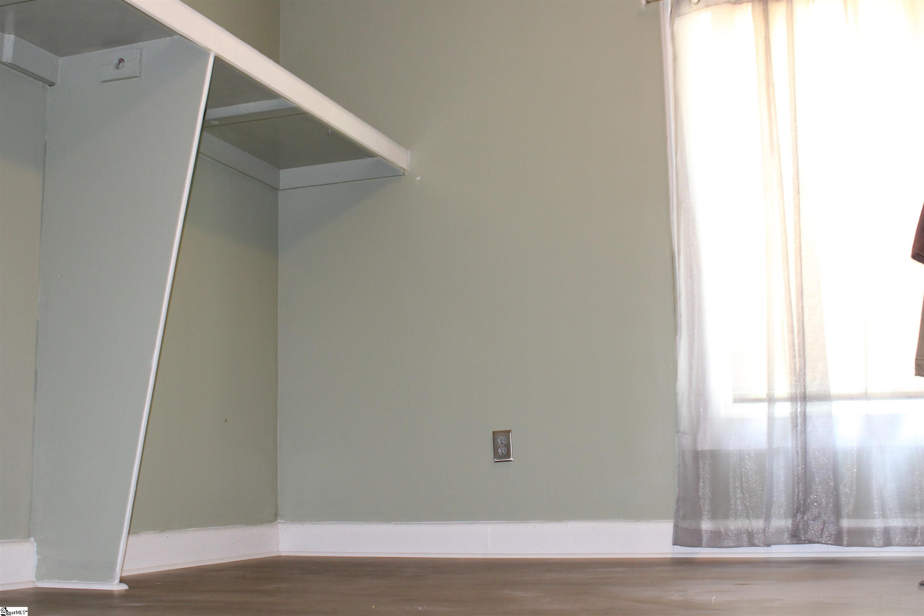 295 Dorn Street Property Photo 19