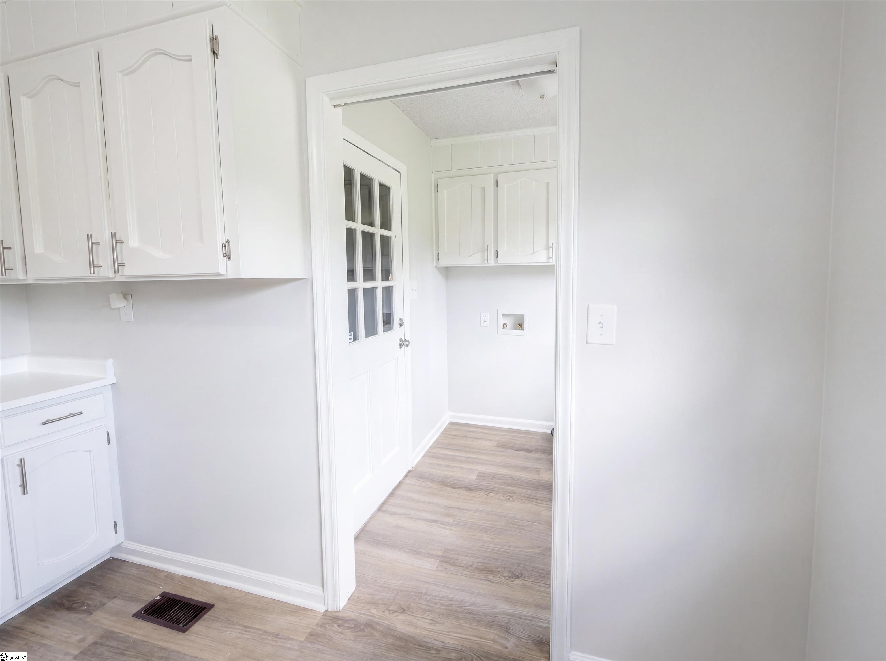 4 Willowood Drive Property Photo 11