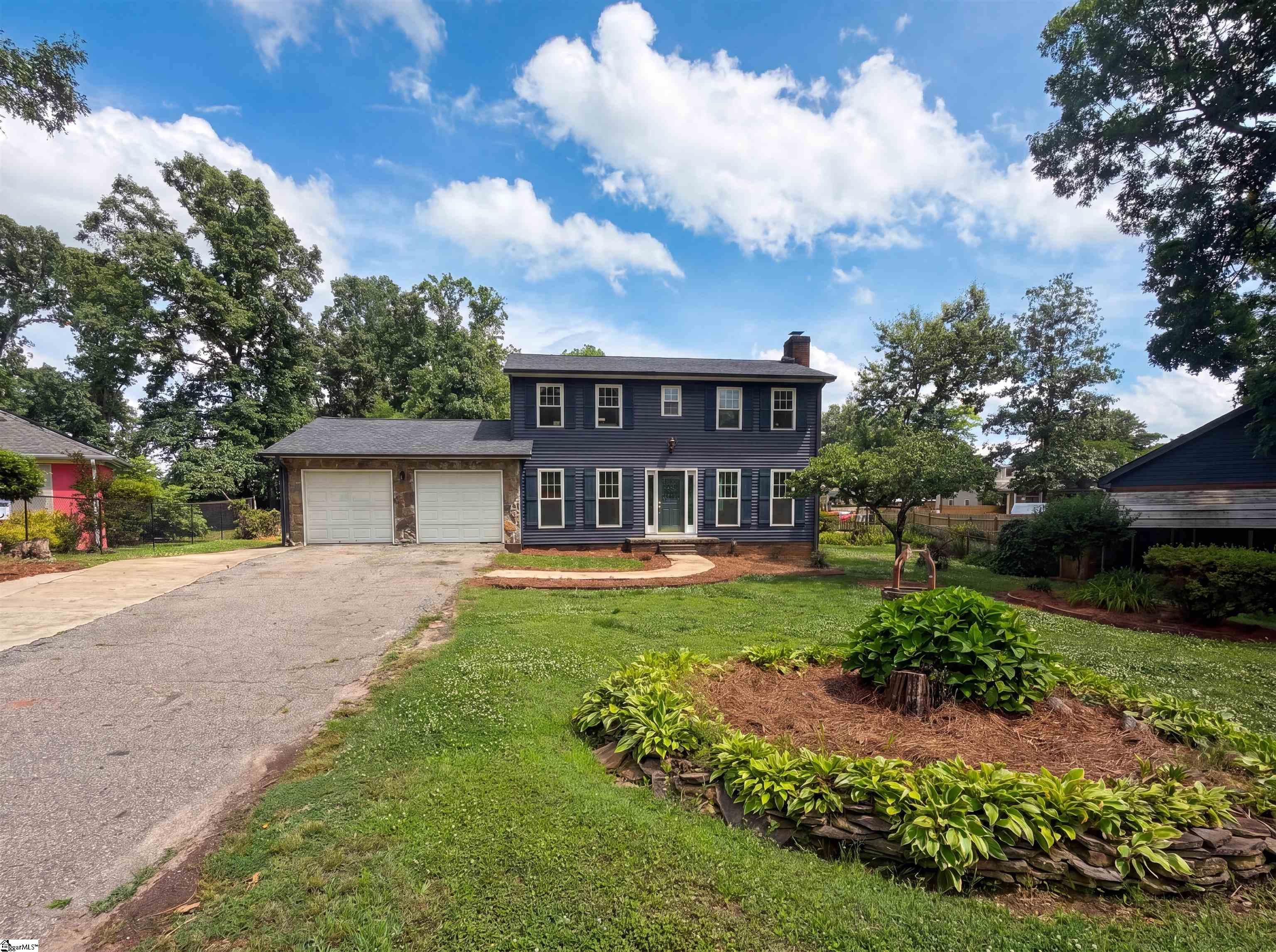 4 Willowood Drive Property Photo 17