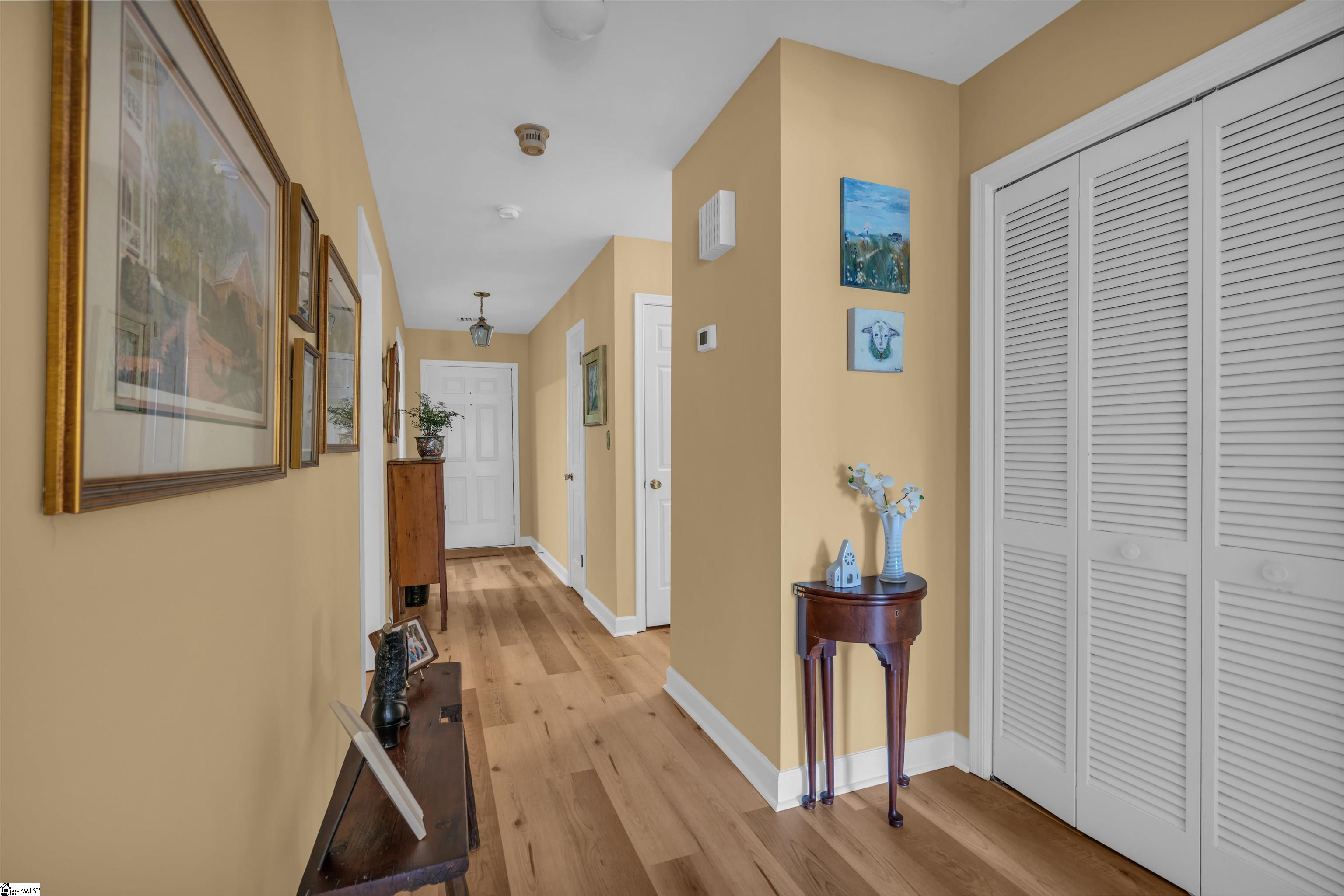 184 Buckstone Lane Property Photo 13