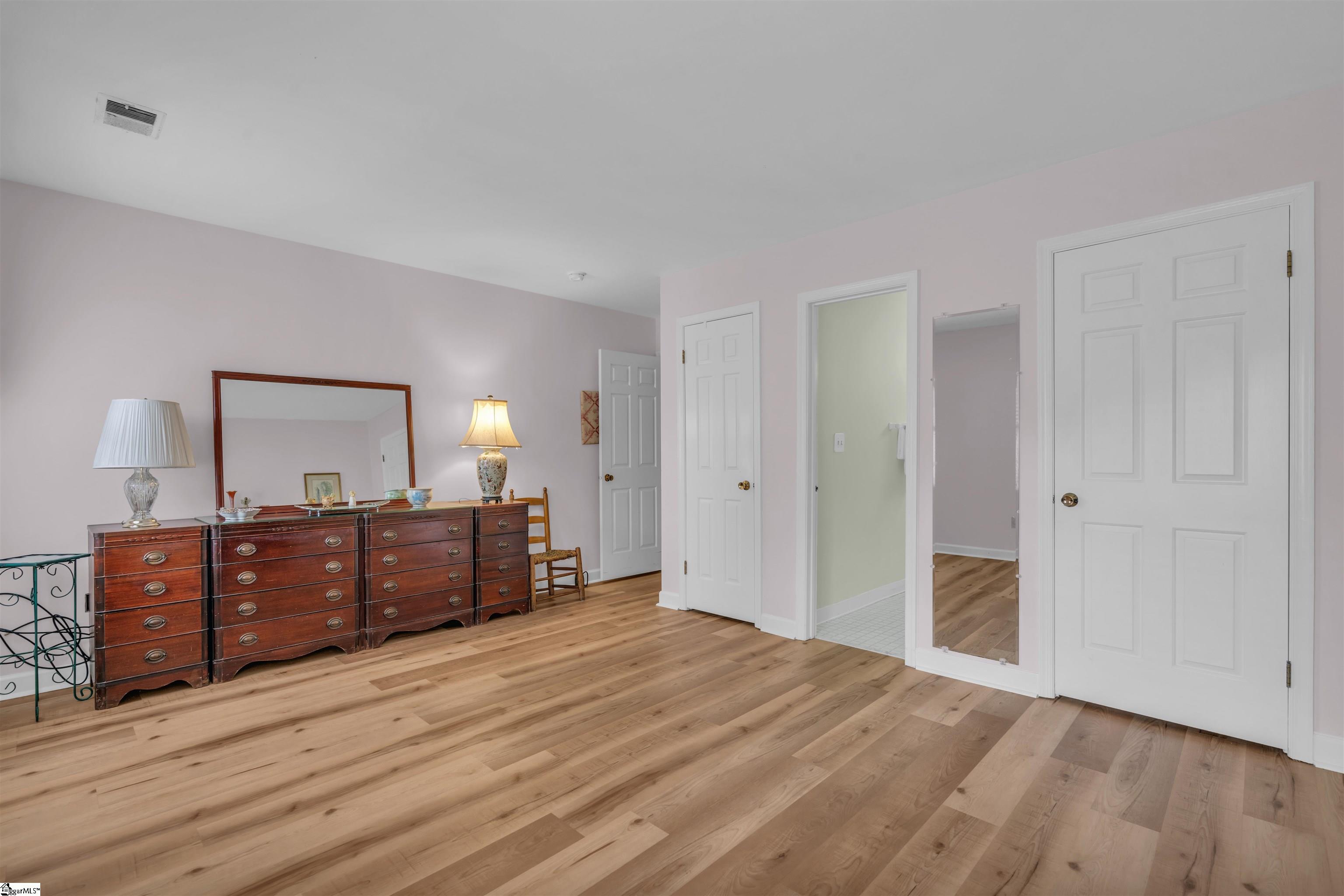 184 Buckstone Lane Property Photo 15