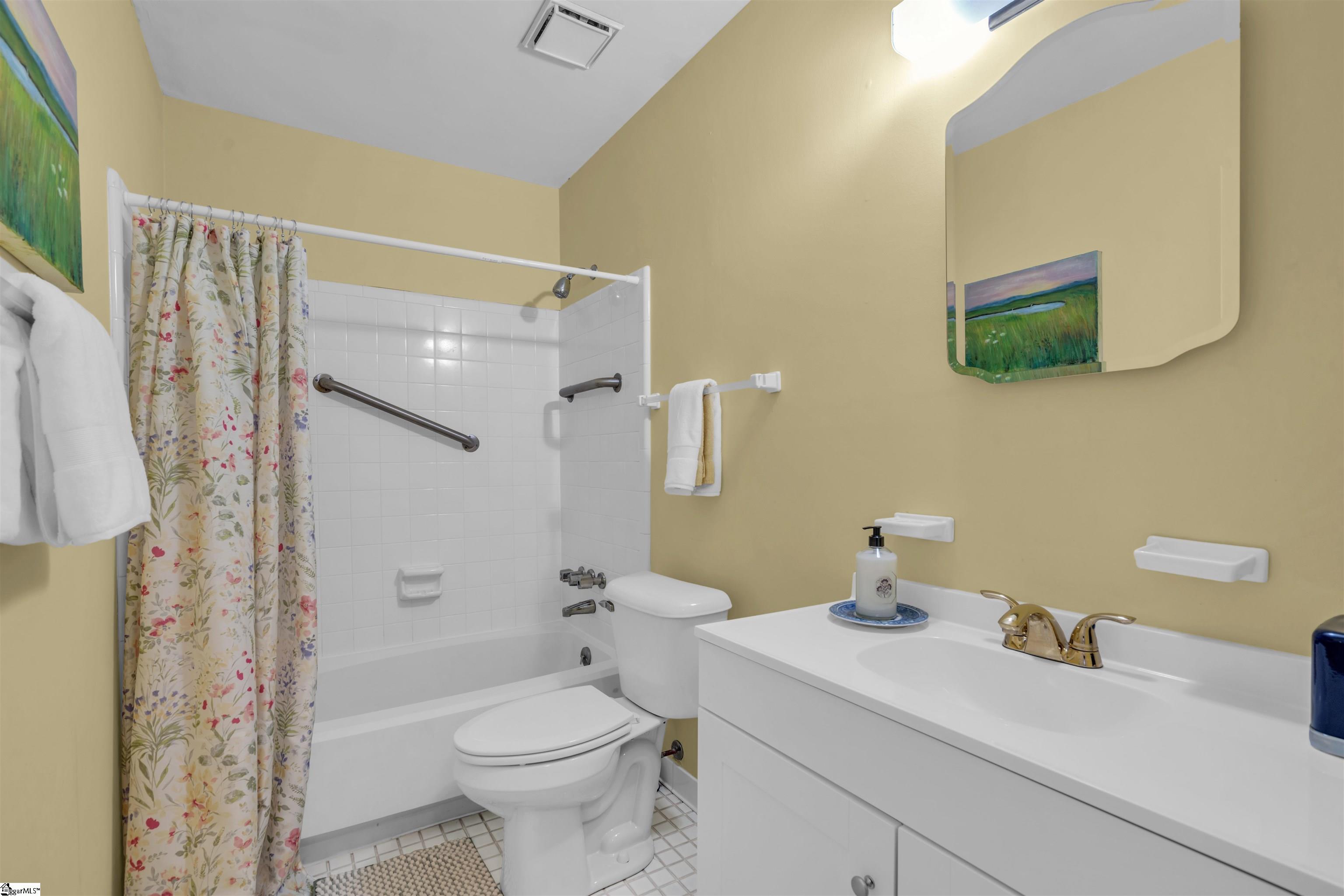184 Buckstone Lane Property Photo 18