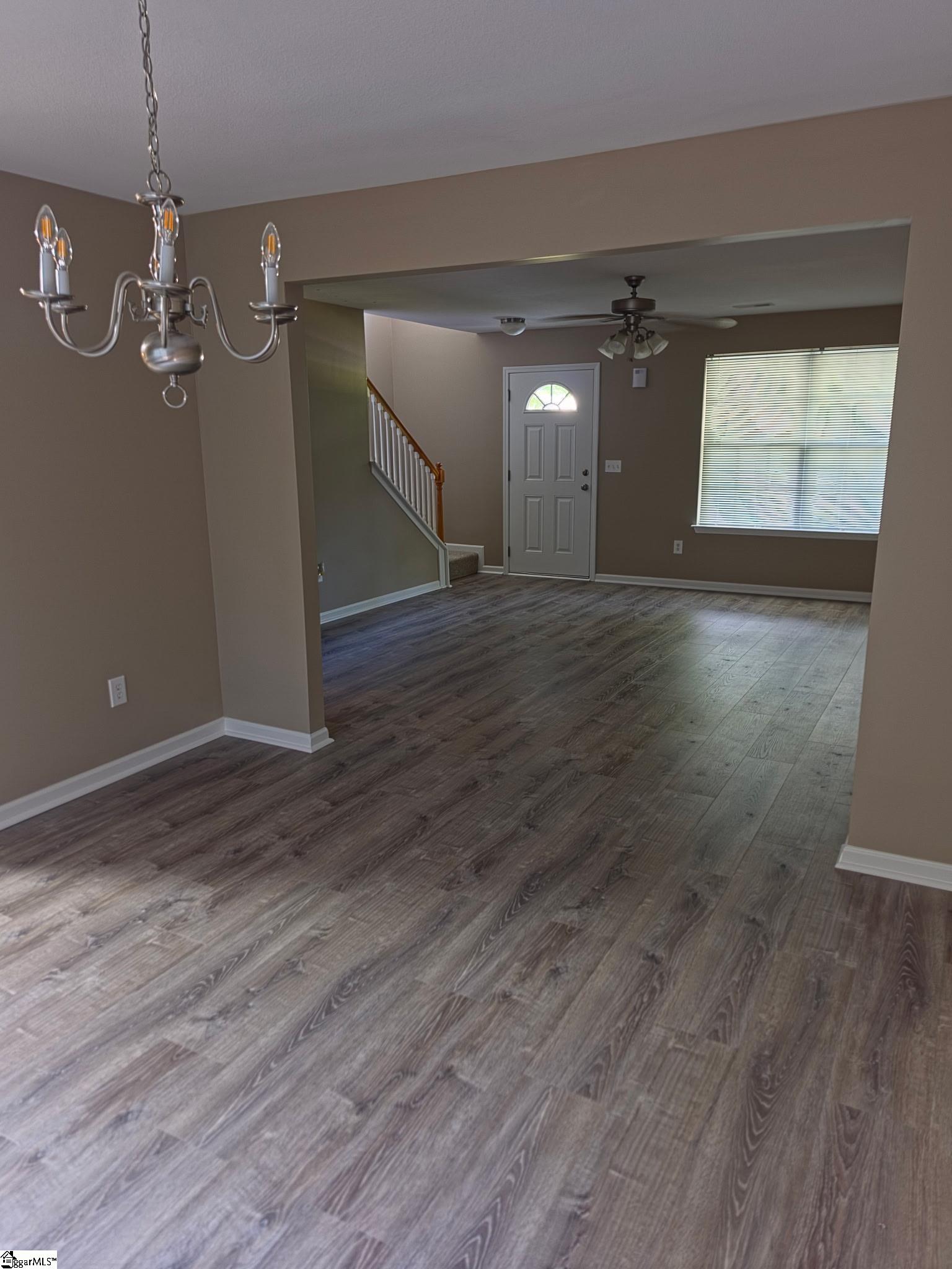 124 Midwood Road Property Photo 2