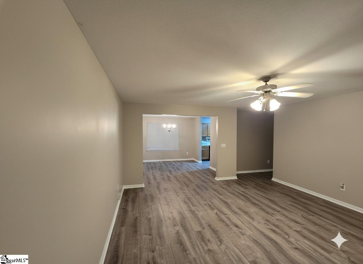 124 Midwood Road Property Photo 4