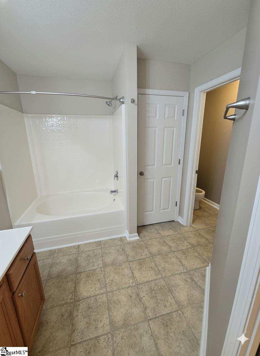 124 Midwood Road Property Photo 14