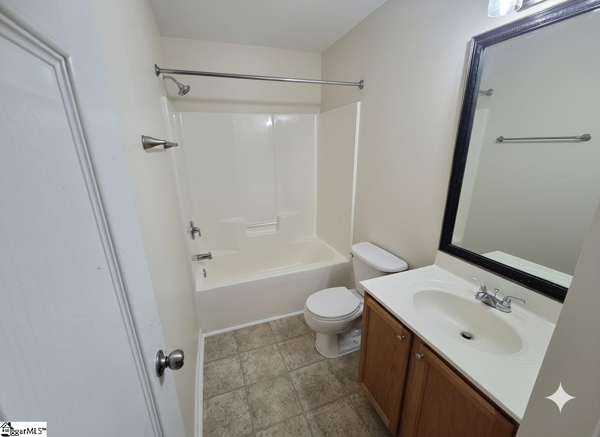 124 Midwood Road Property Photo 24