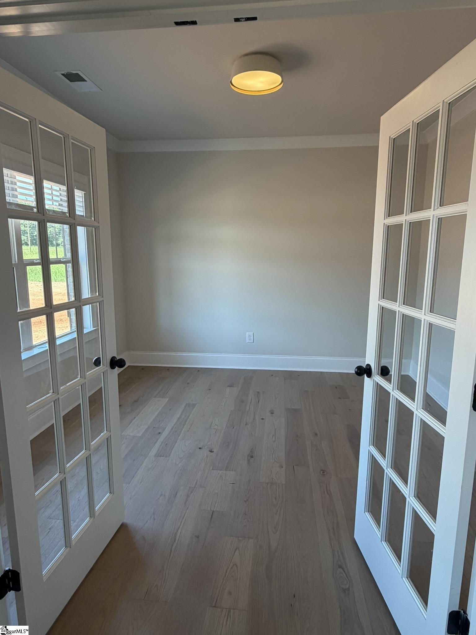 318 Richey Road Property Photo 5