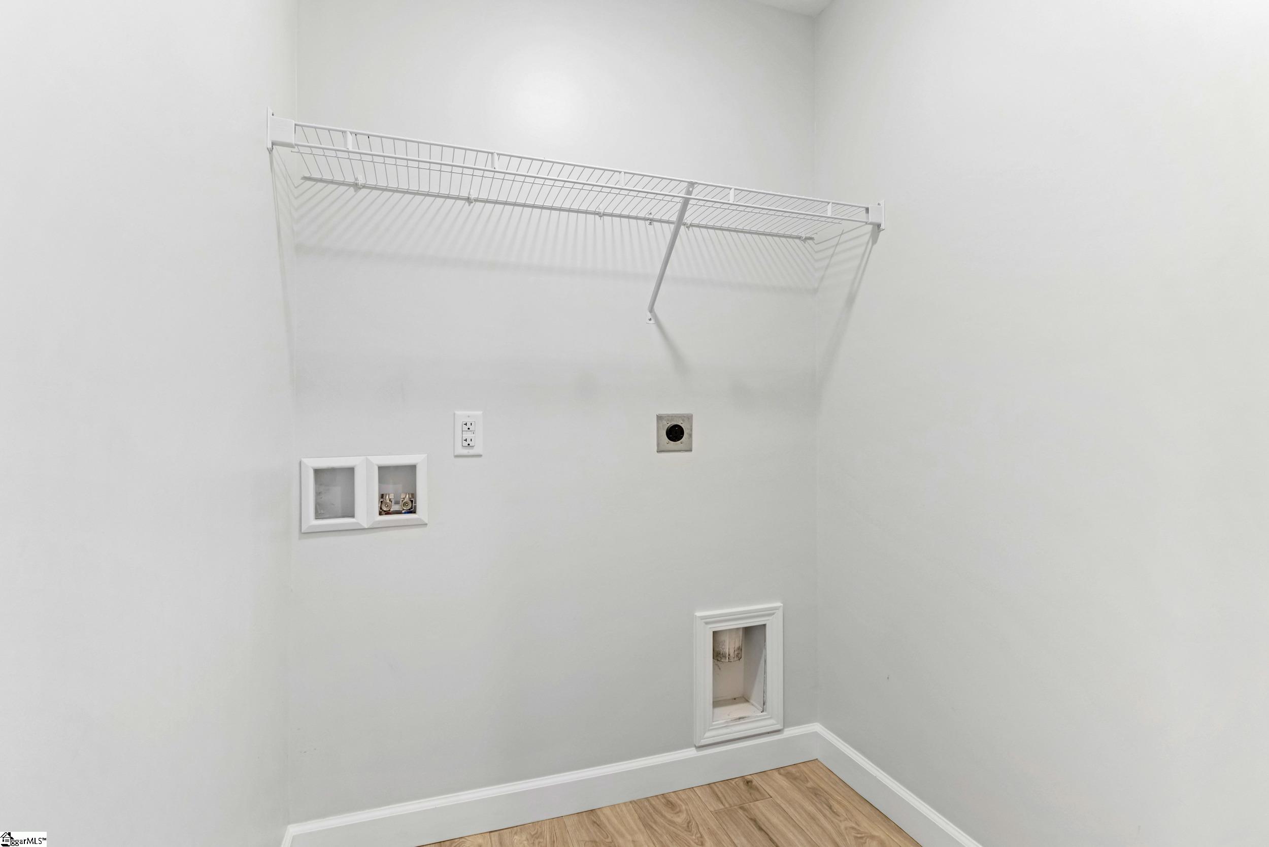402 Bud Farmer Place Property Photo 11