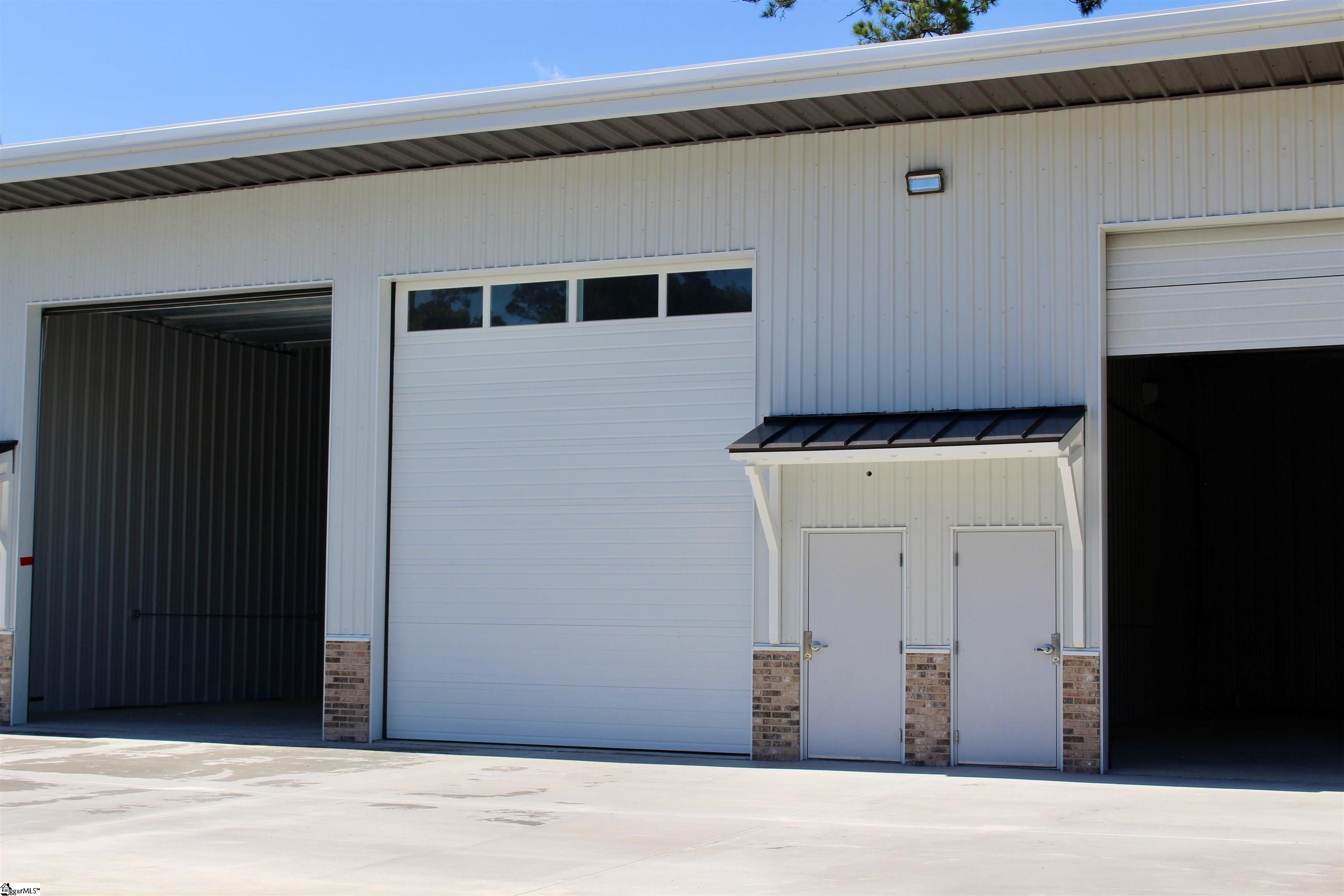 24 Gladys Drive Property Photo 15