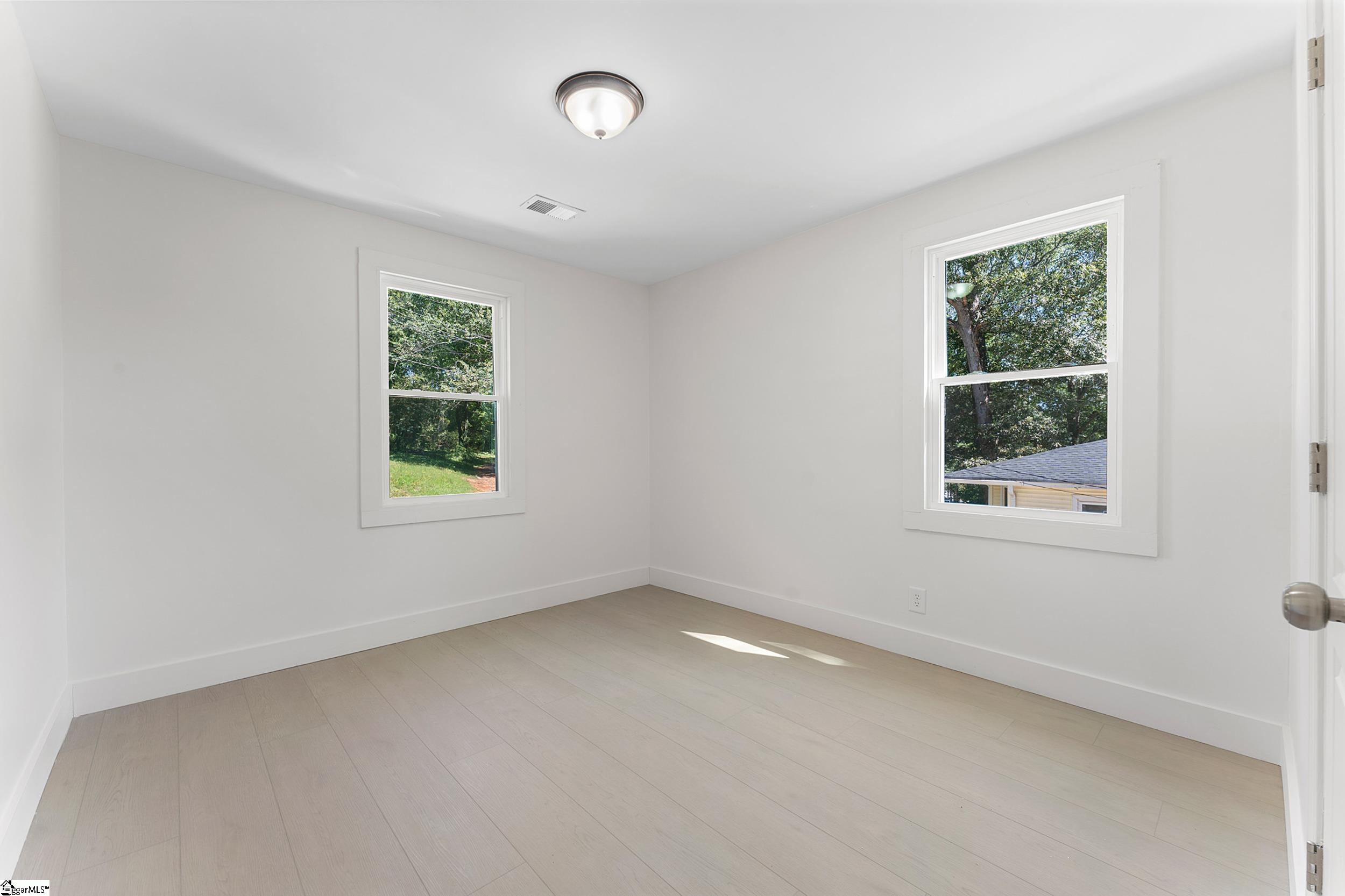 202 Loop Street Property Photo 23