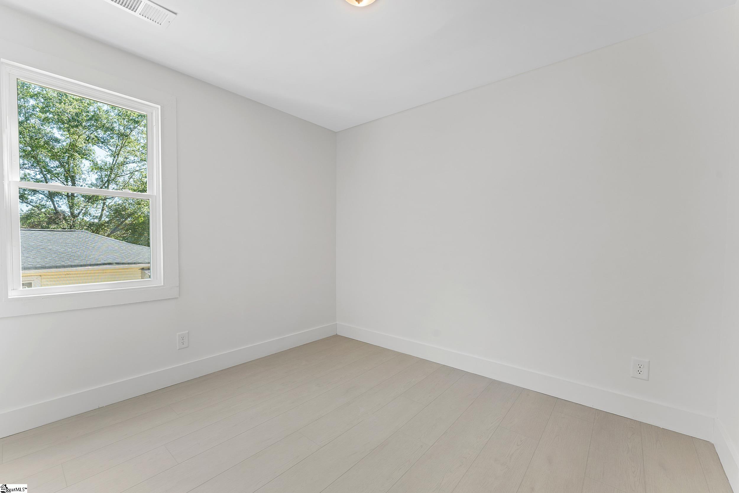 202 Loop Street Property Photo 25