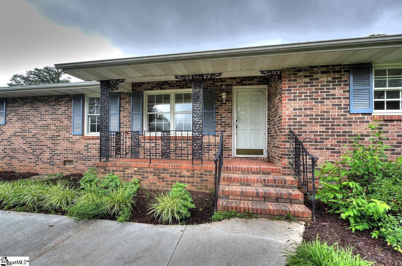 1195 Holly Springs Road Property Photo 1