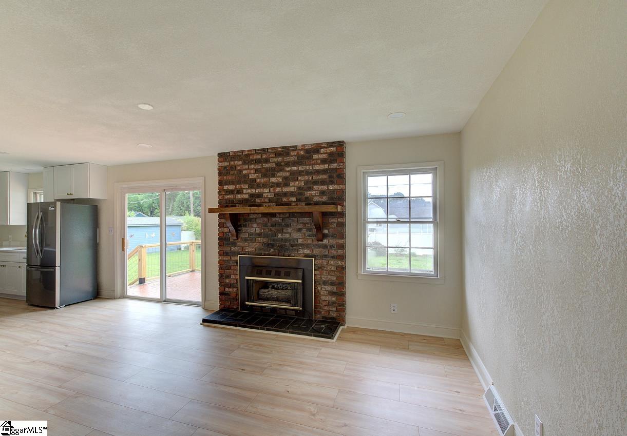 1195 Holly Springs Road Property Photo 18