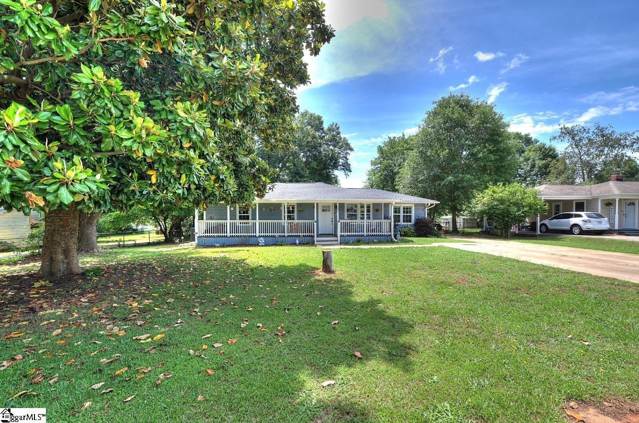 120 Swain Avenue Property Photo 3