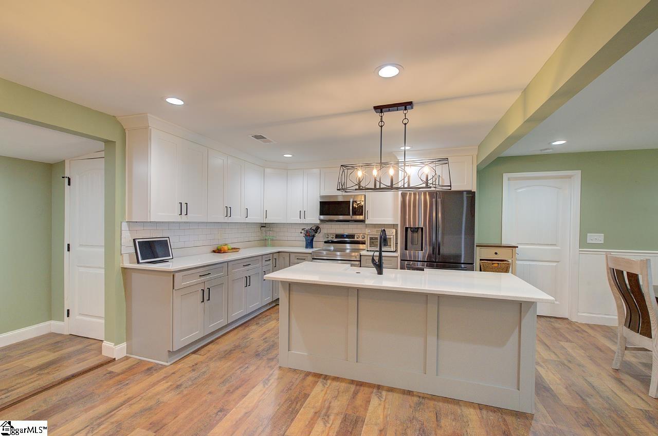 120 Swain Avenue Property Photo 11