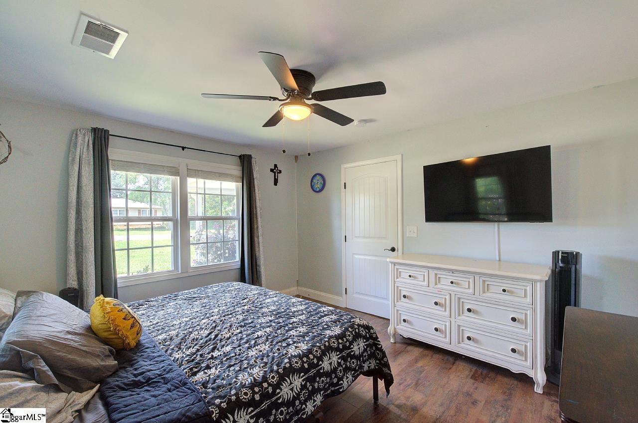 120 Swain Avenue Property Photo 16