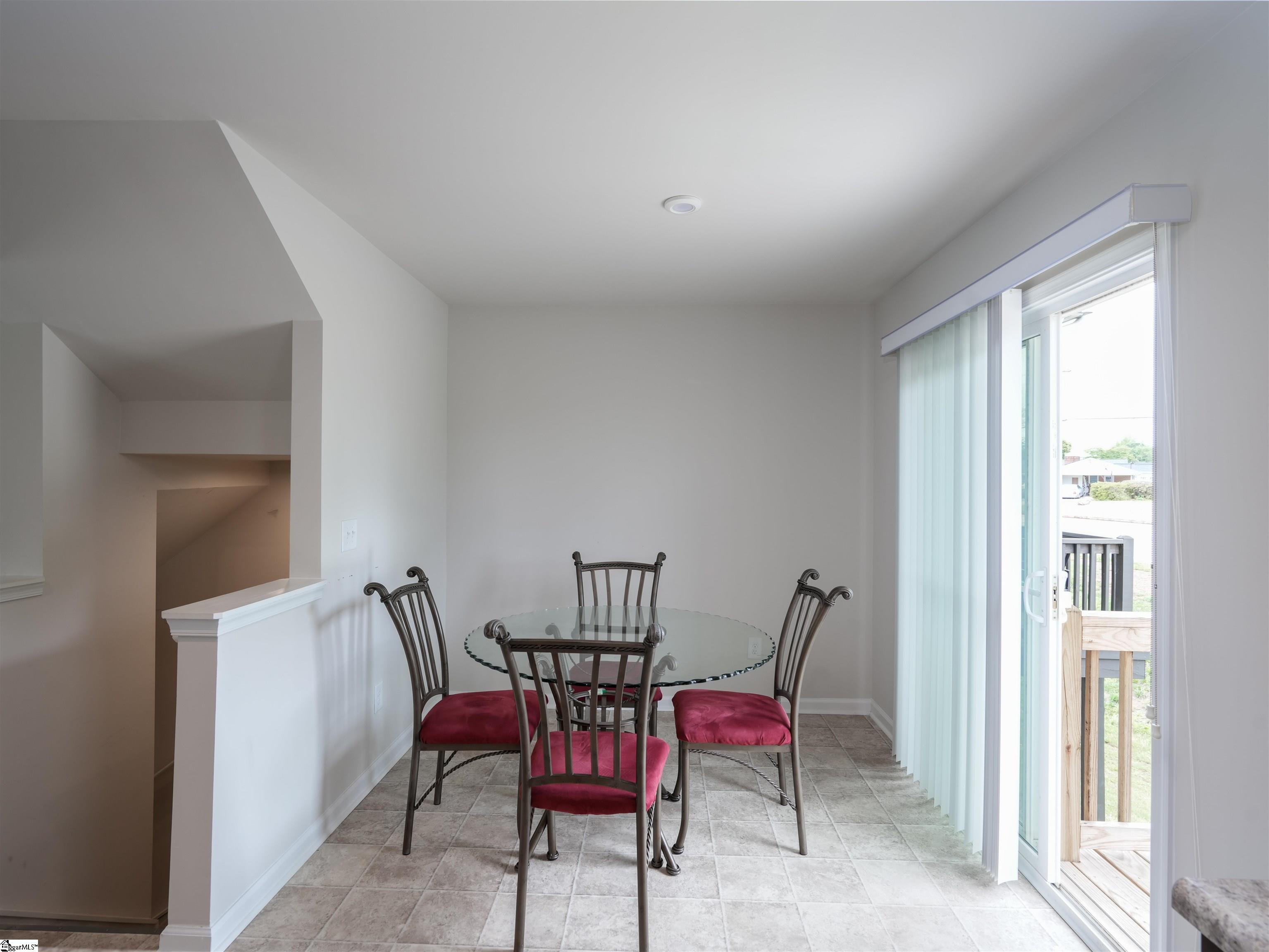 8 Verdant Leaf Way Property Photo 10