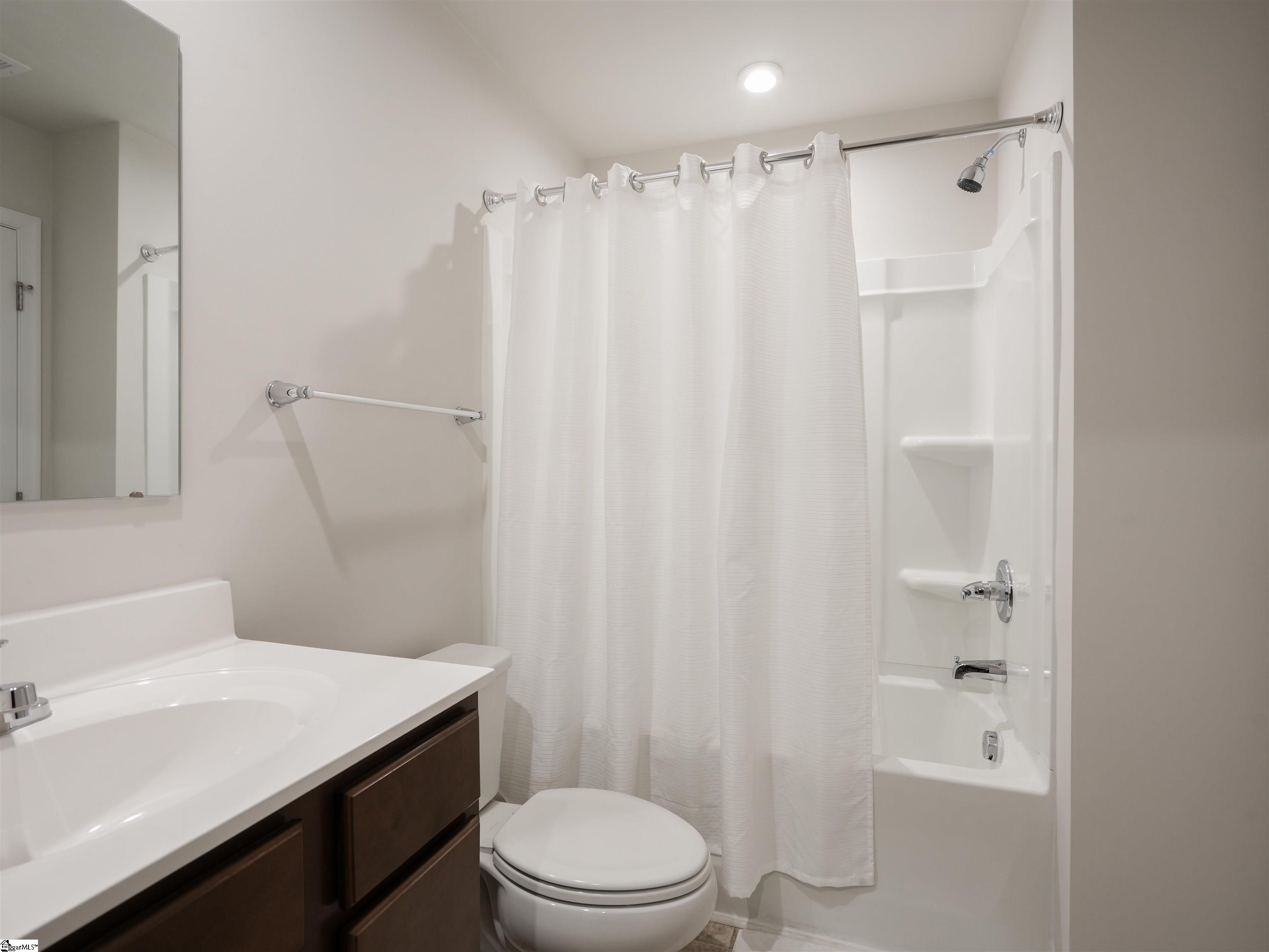 8 Verdant Leaf Way Property Photo 16