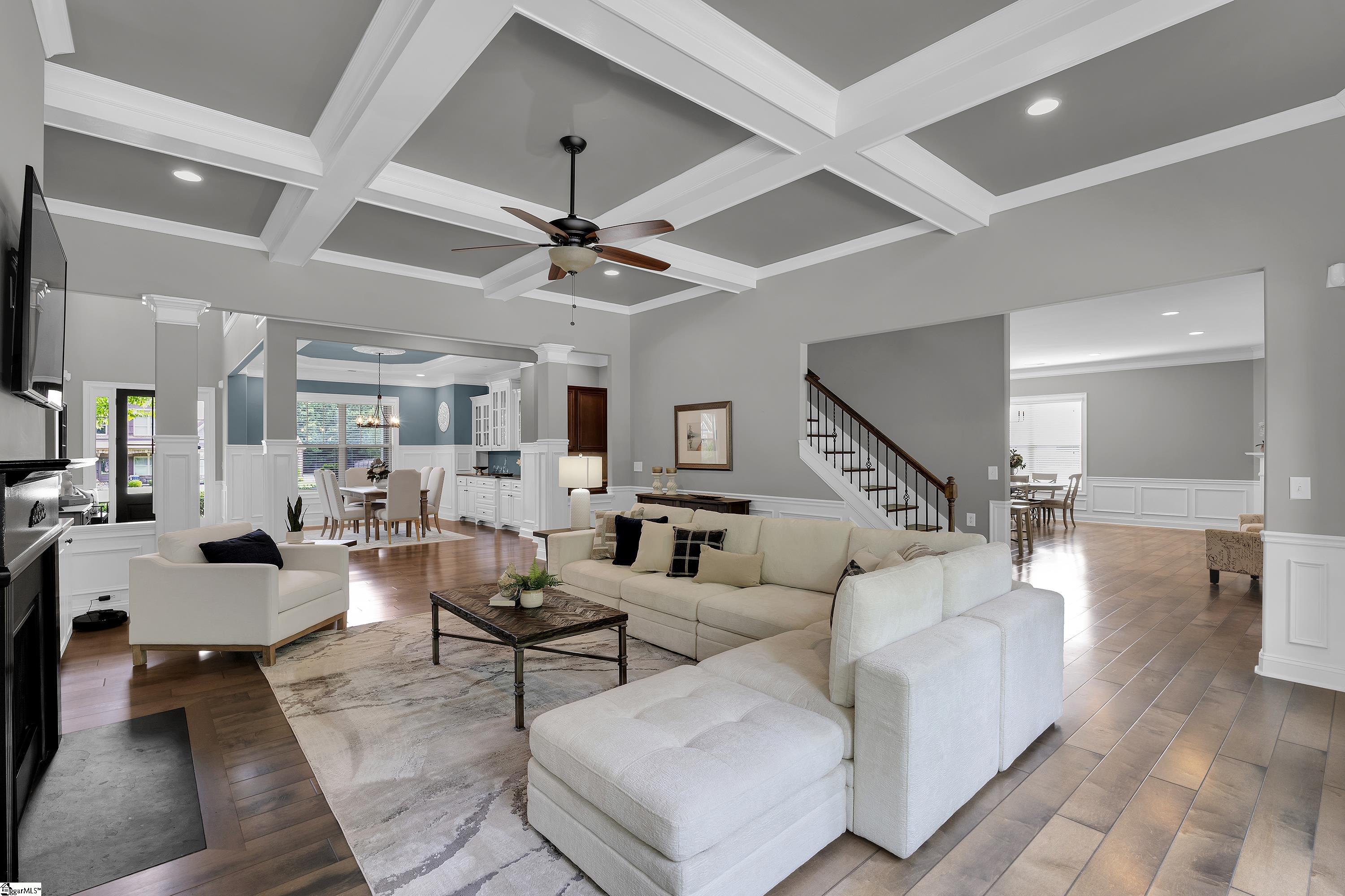 5 Bellagio Way Property Photo 8