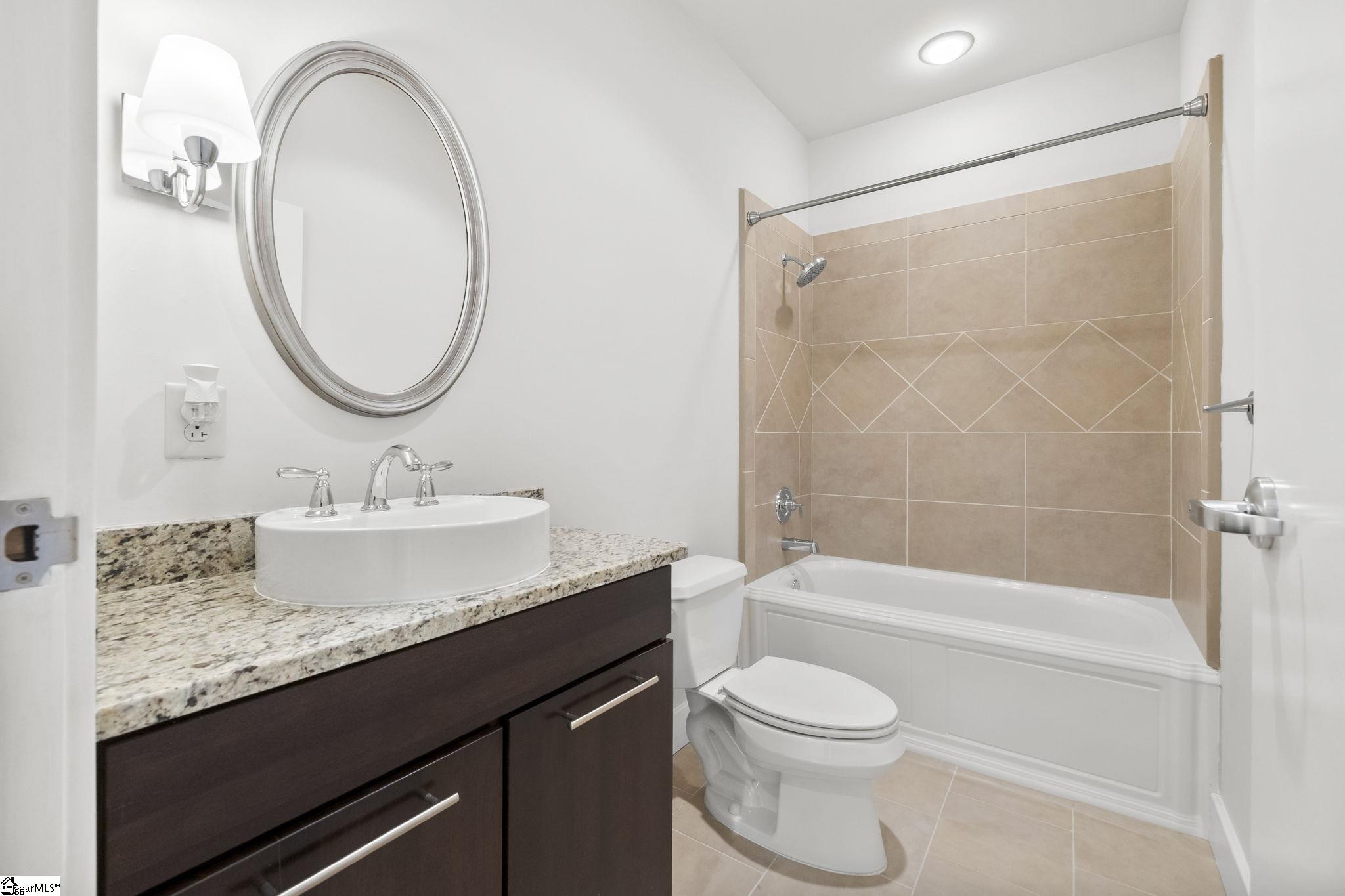 500 E Mcbee Avenue Property Photo 23