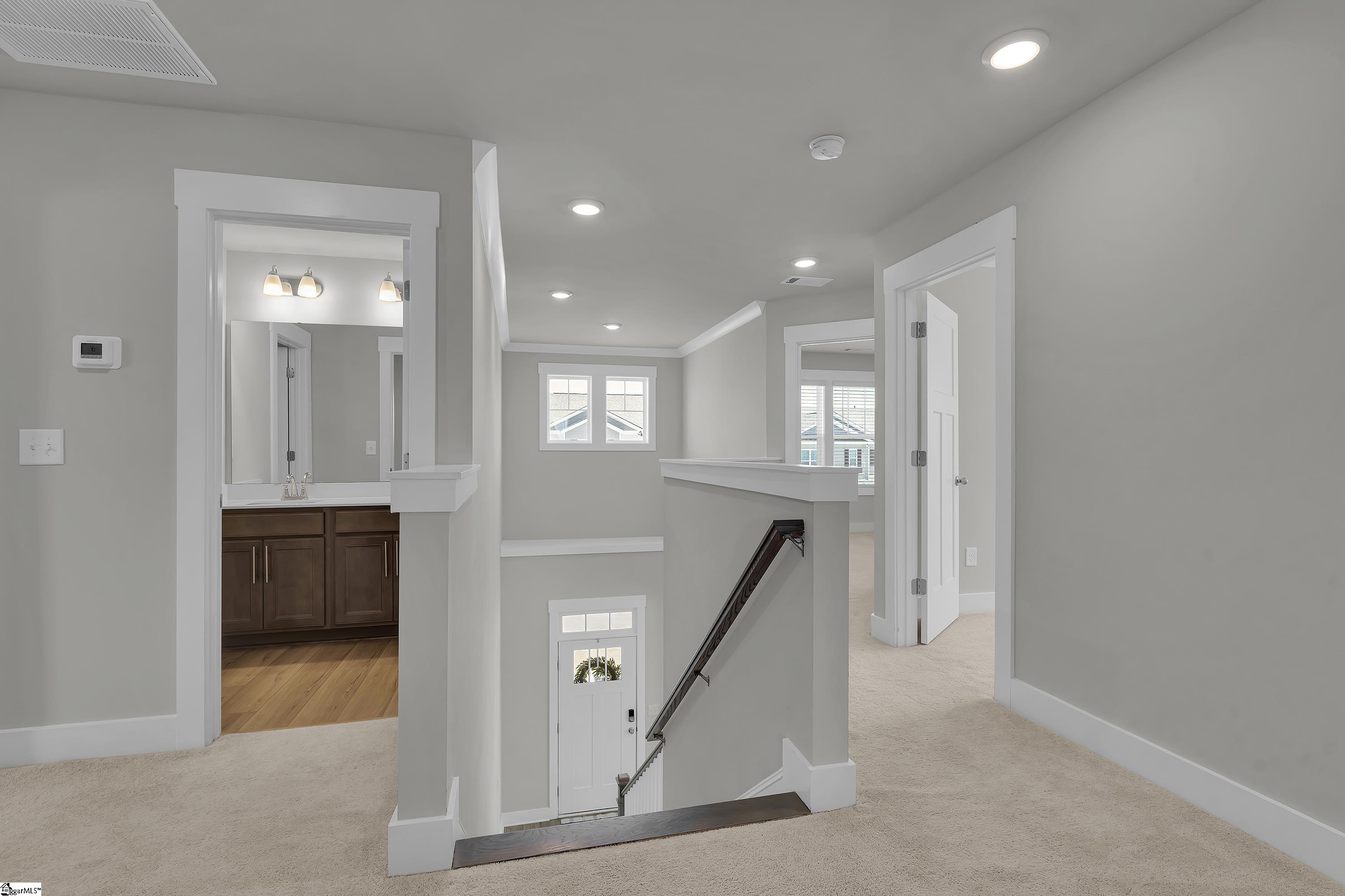 565 Fenwick Drive Property Photo 32