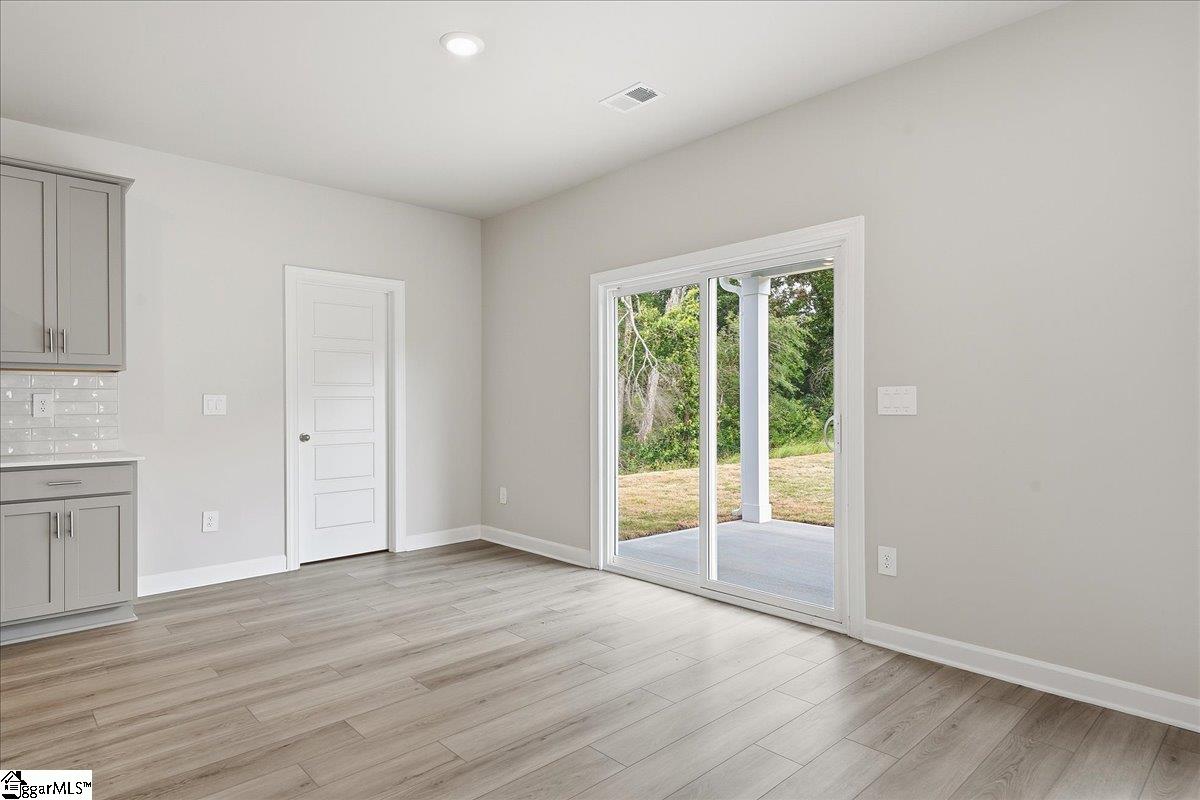 1011 Southwell Drive Property Photo 7