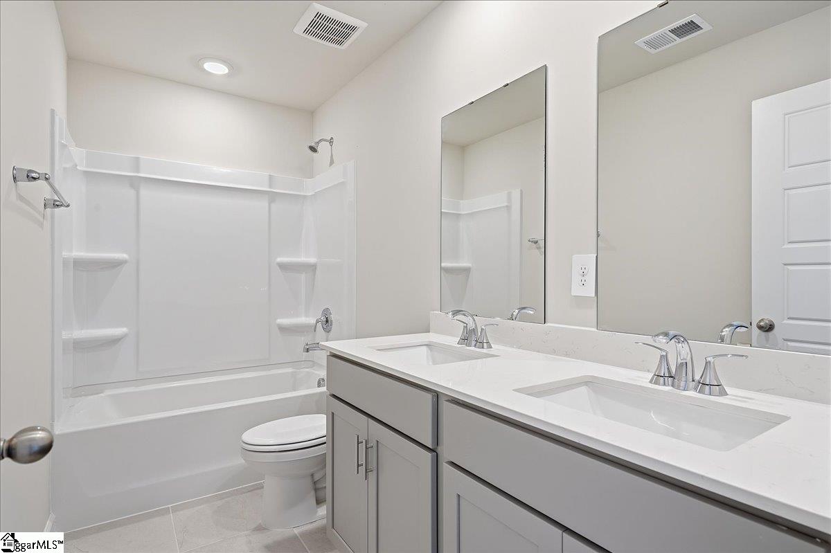 1011 Southwell Drive Property Photo 18