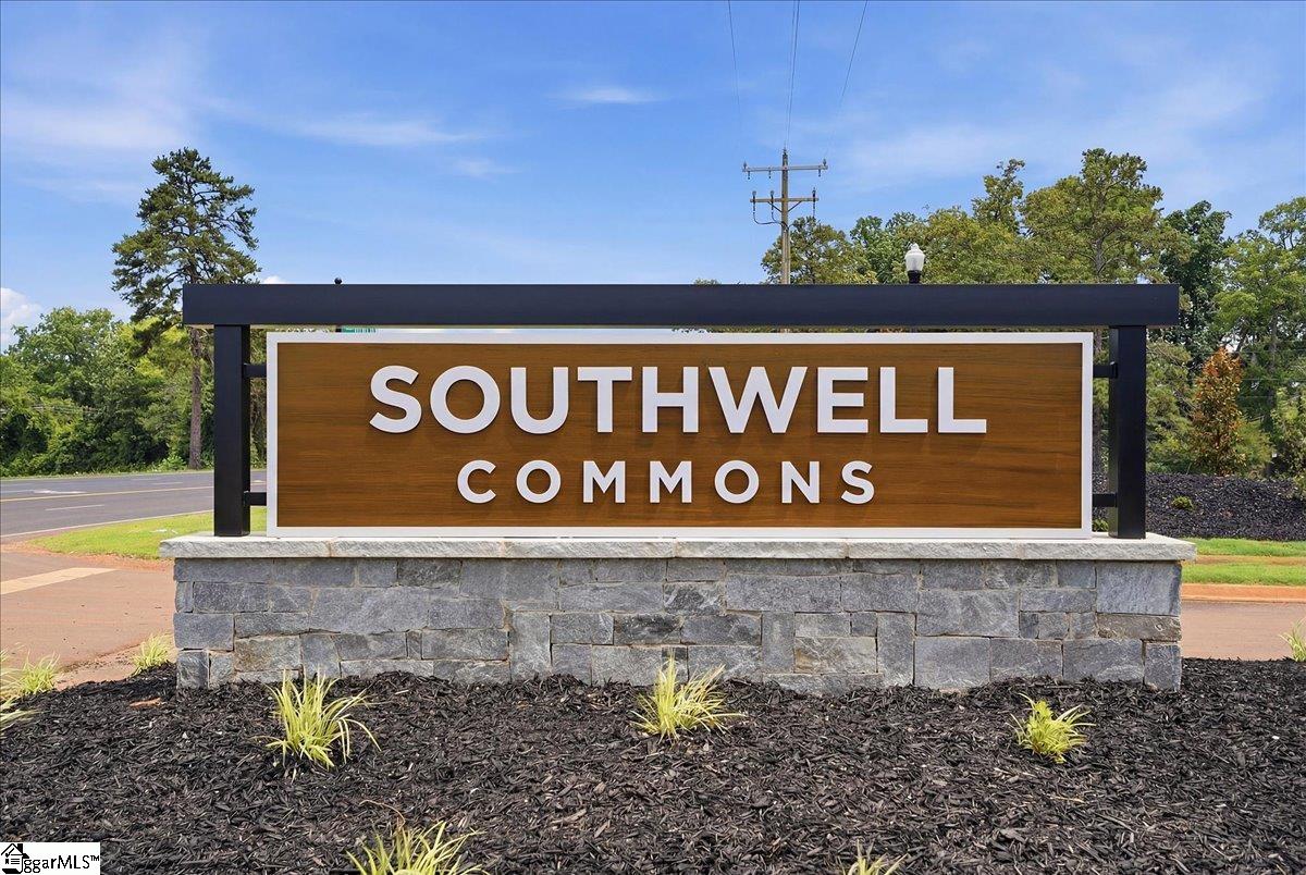 1011 Southwell Drive Property Photo 33