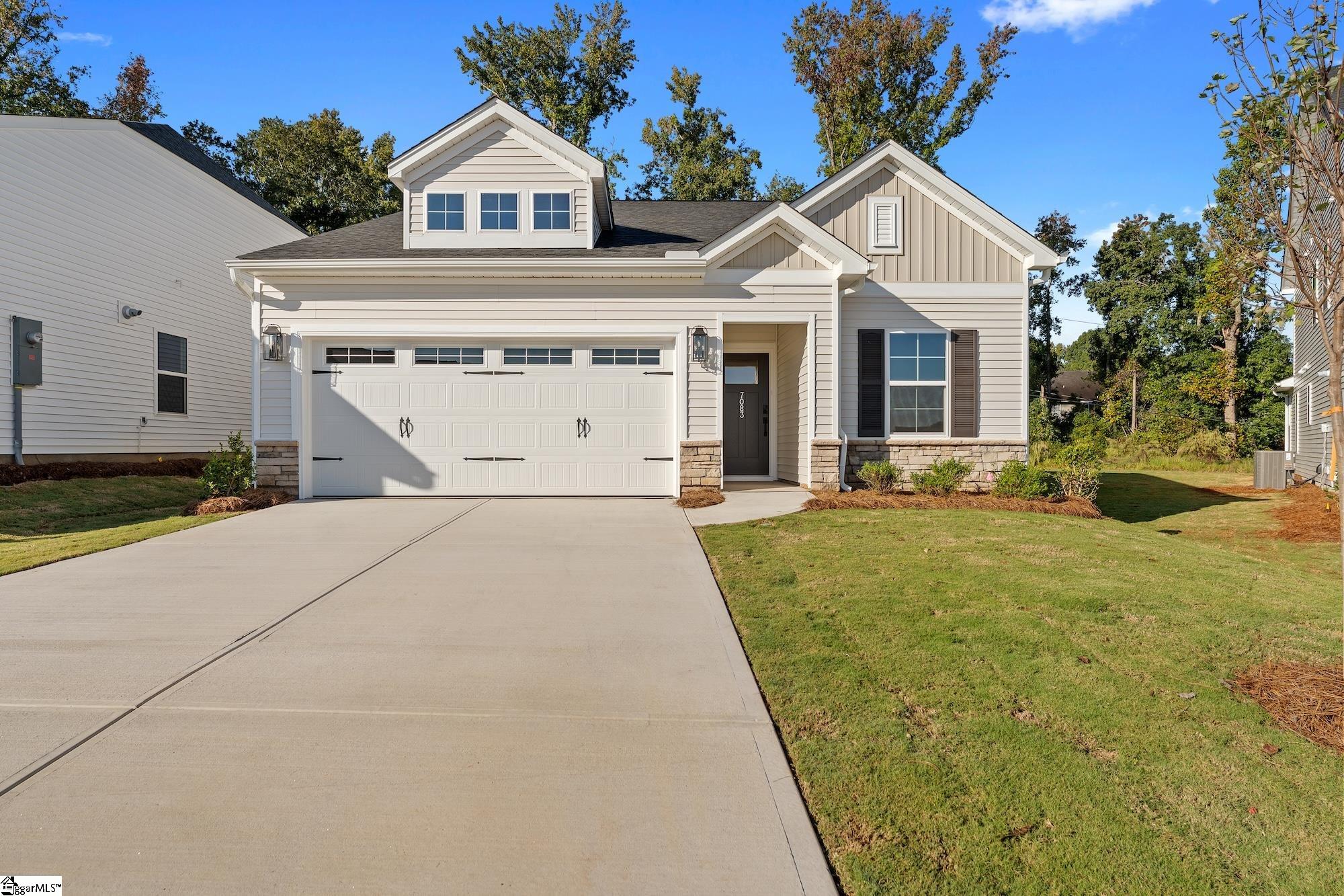 7083 New Horizons Lane Property Photo 1