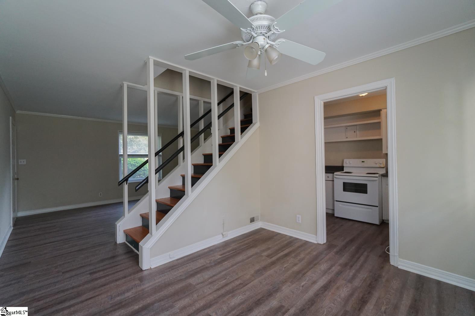 1593459 Property Photo 7