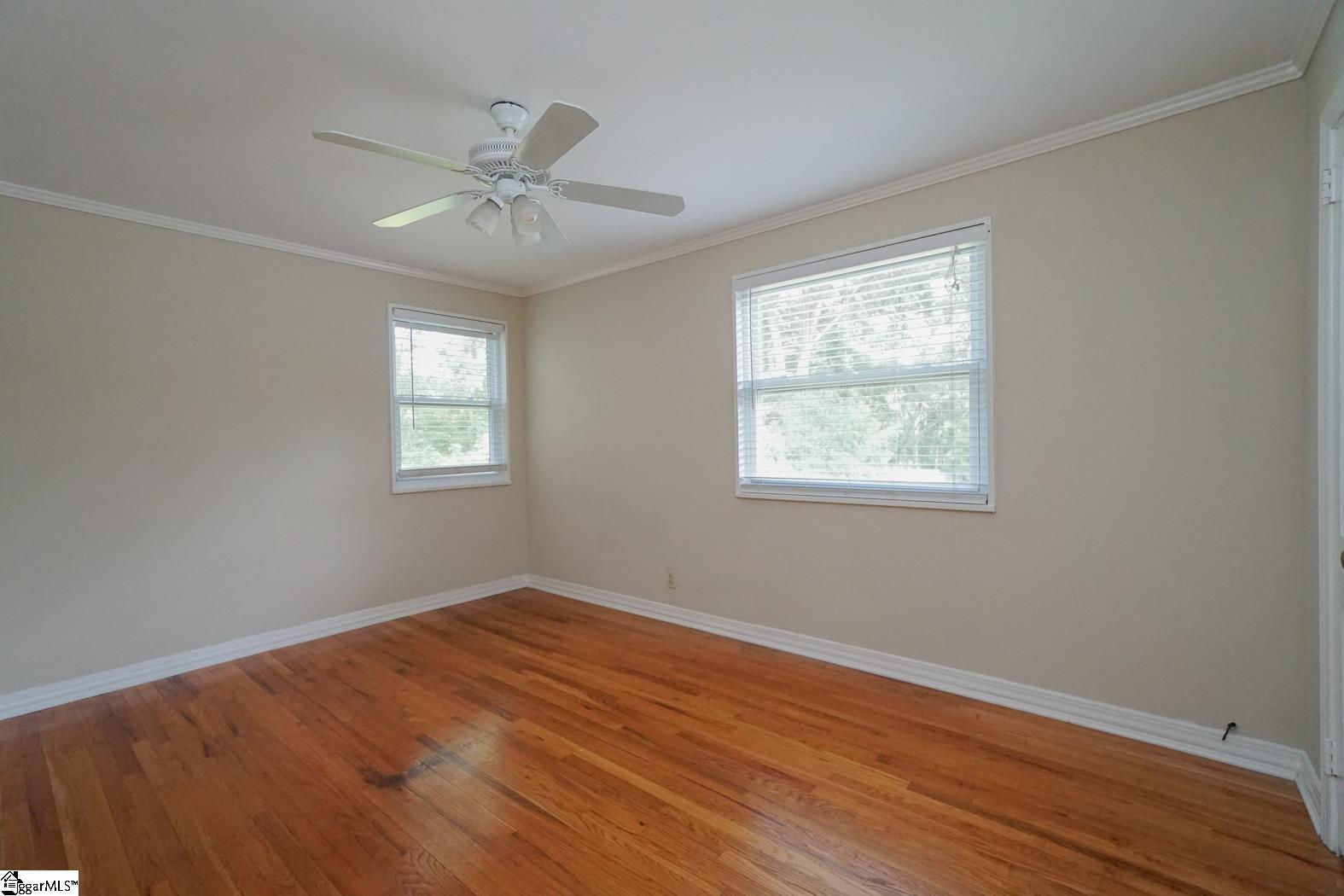1593459 Property Photo 10