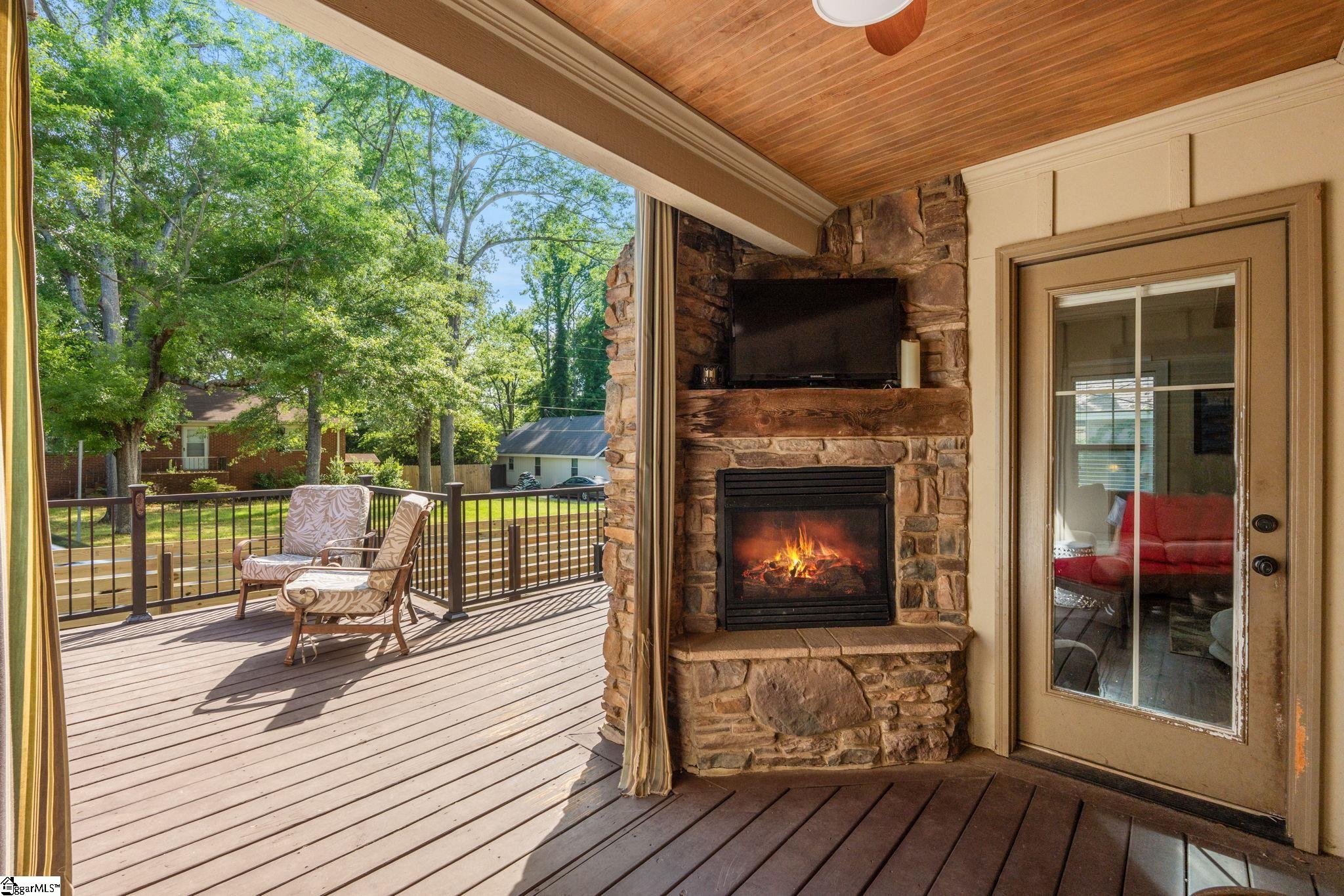 40 Keowee Avenue Property Photo 30