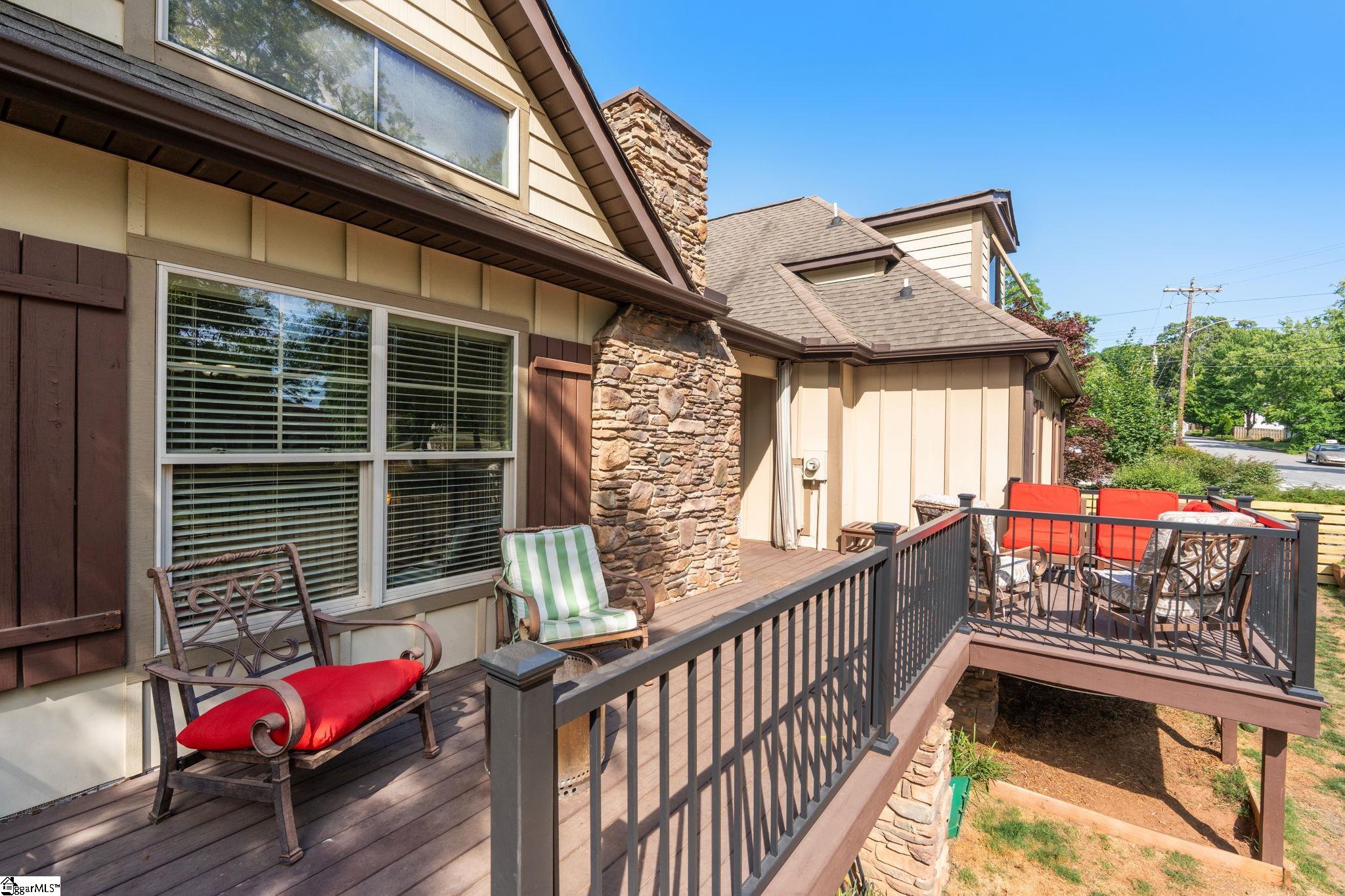 40 Keowee Avenue Property Photo 31