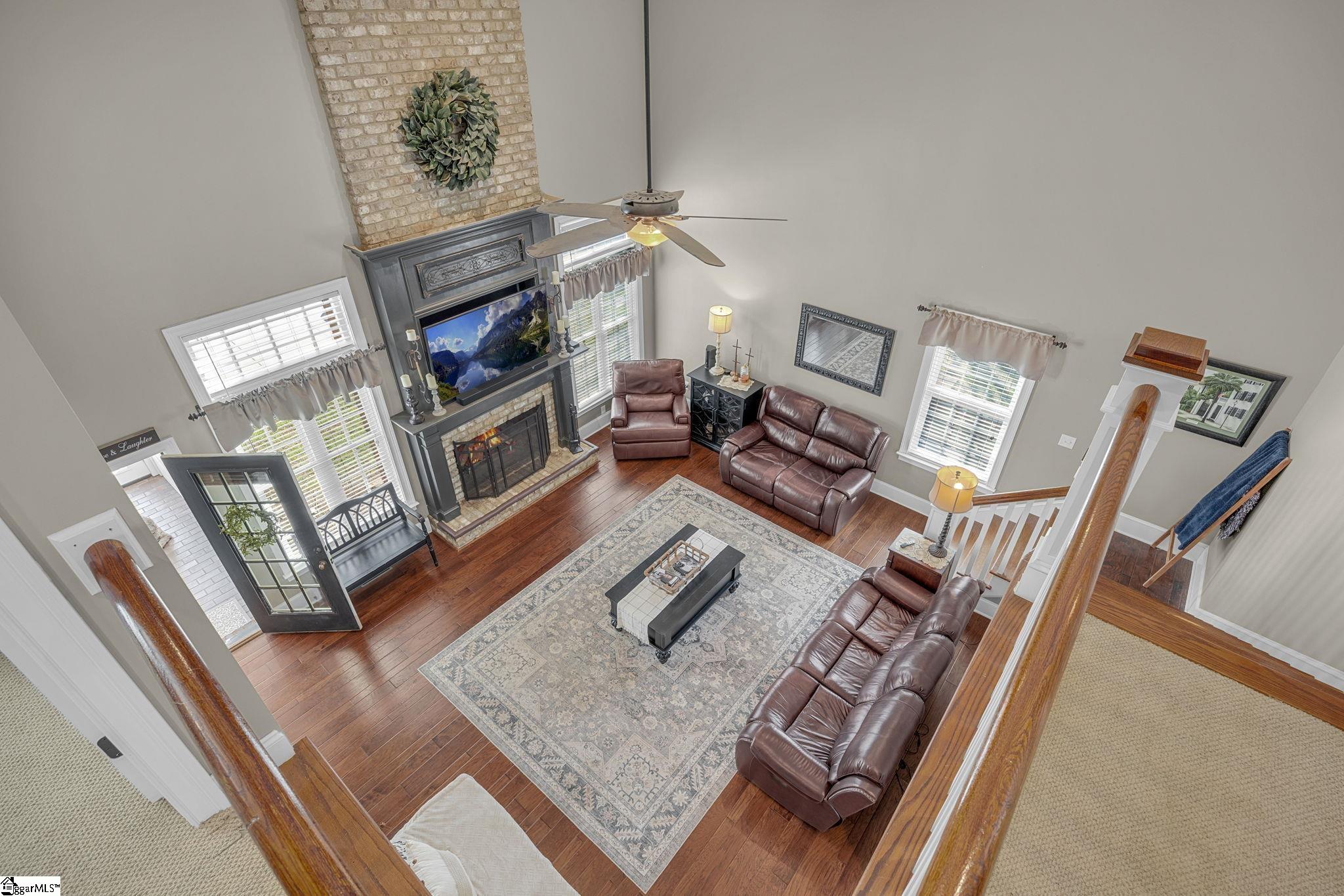 233 Bowen Drive Property Photo 15