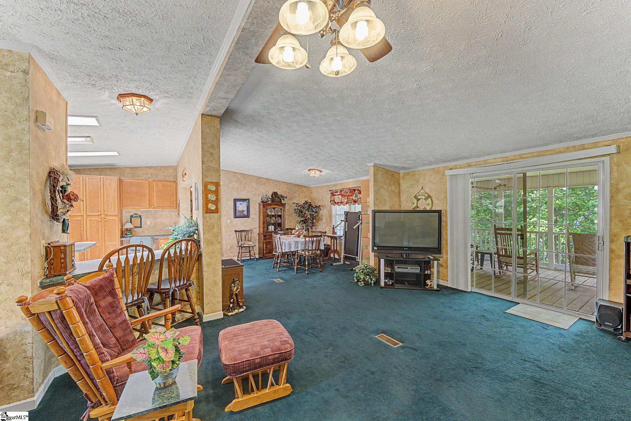 1754 Memorial Drive Extension Property Photo 12