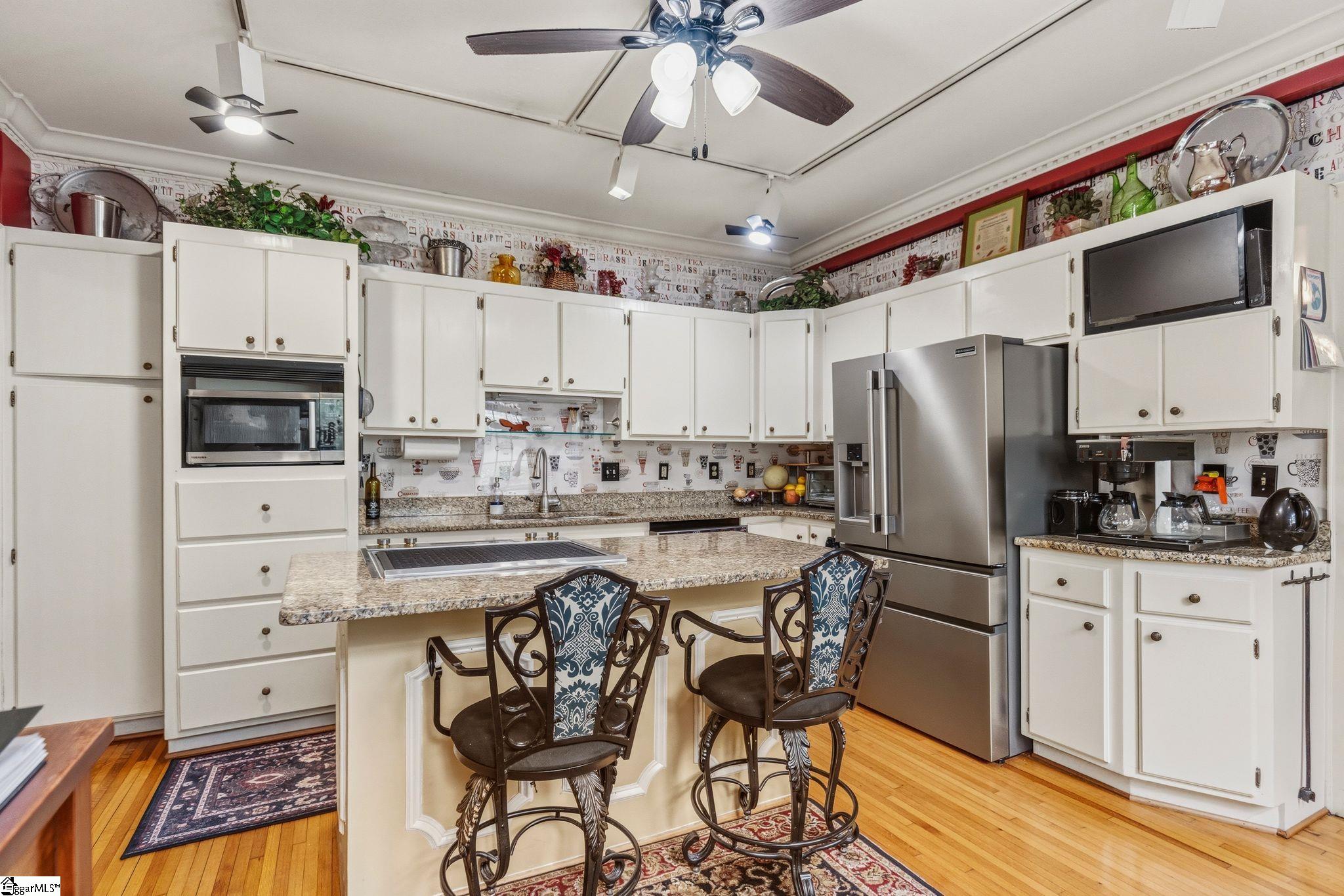 1593528 Property Photo 11